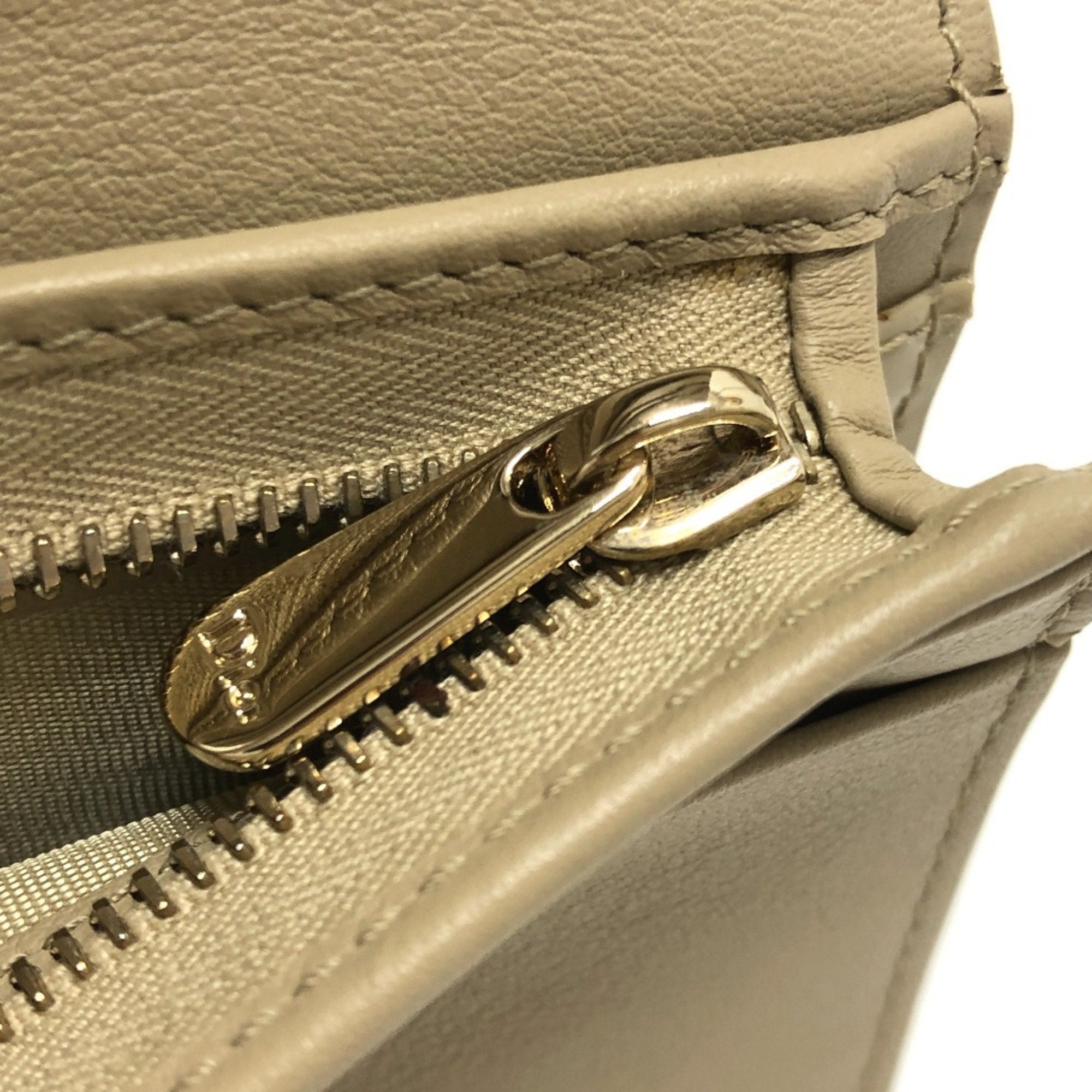 Christian Dior Beige Leather Wallet (Bi-Fold) (Pre-Owned)