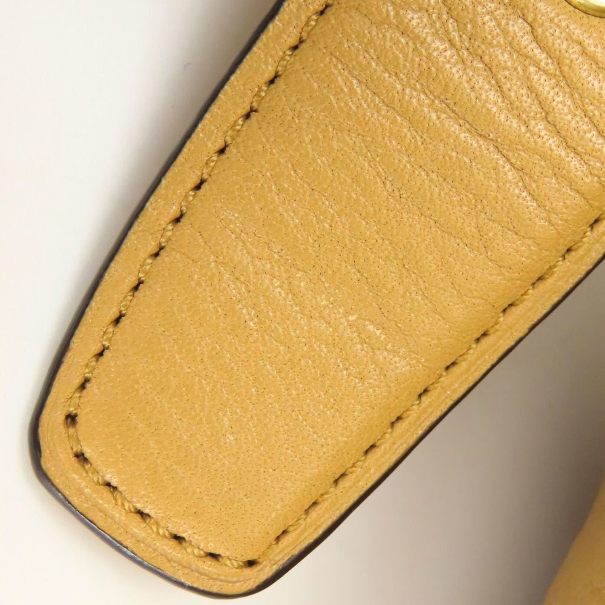 Coach Beige Leather Shoulder Bag (Pre-Owned)