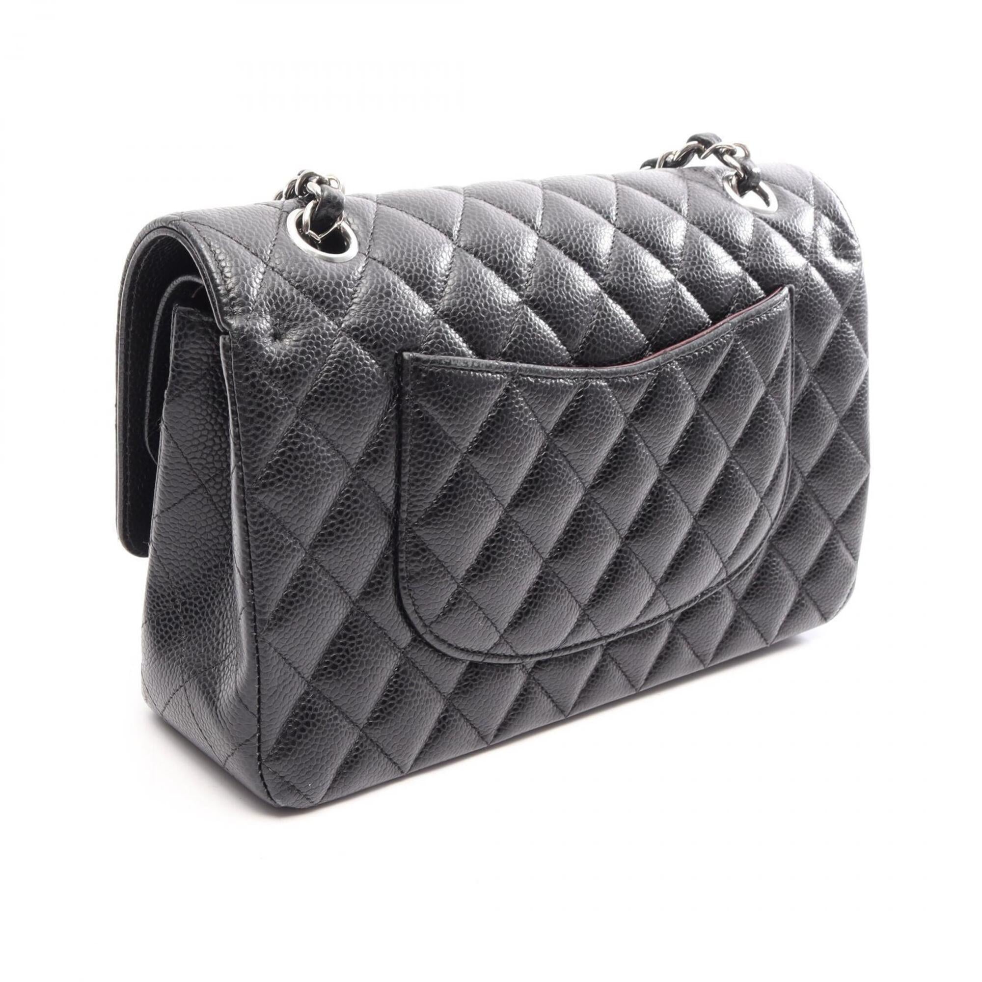 Chanel Black Grained Calfskin Handbag Shoulder Bag (Pre-Owned)