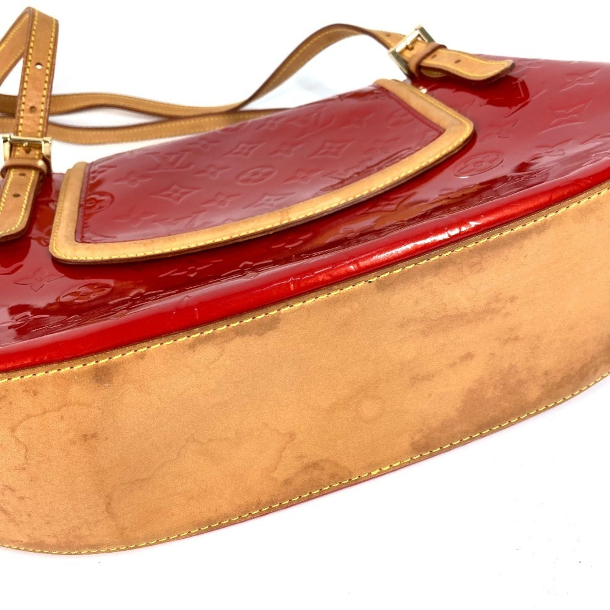 Louis Vuitton Monogram Vernis Red Color Rouge Monogram Vernis Shoulder Bag (Pre-Owned)