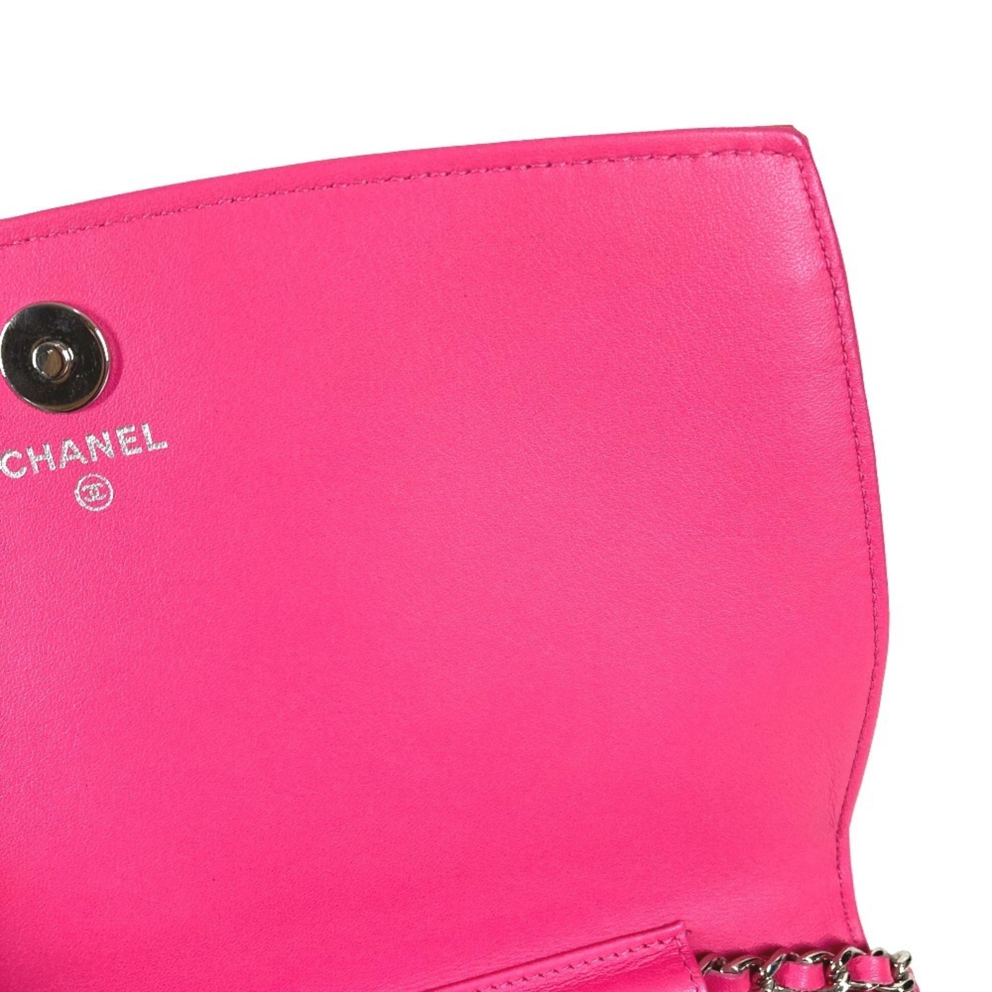 Chanel Pink Patent Leather Chain/Shoulder Wallet (Pre-Owned)