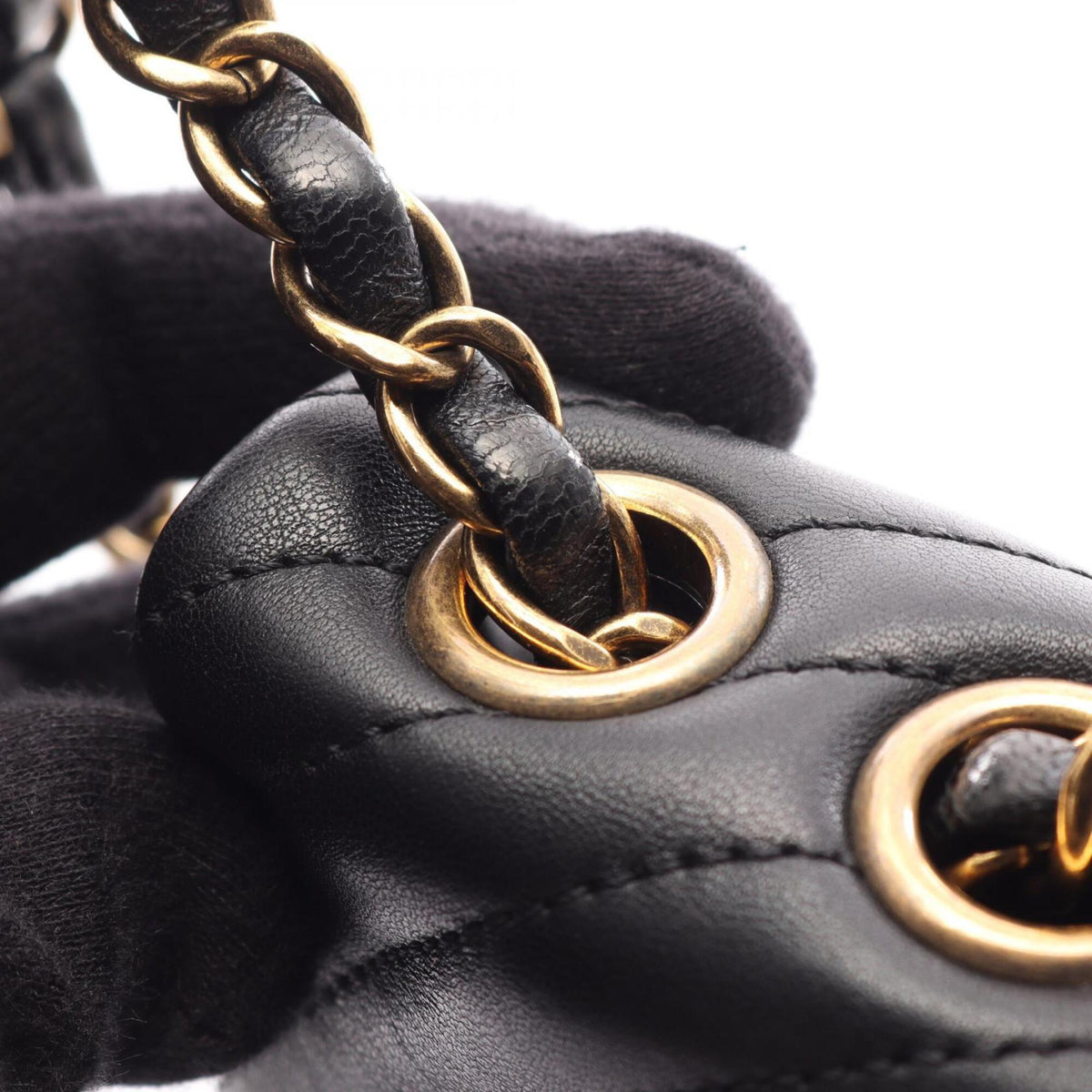 Chanel Black Leather Handbag Shoulder Bag (Pre-Owned)
