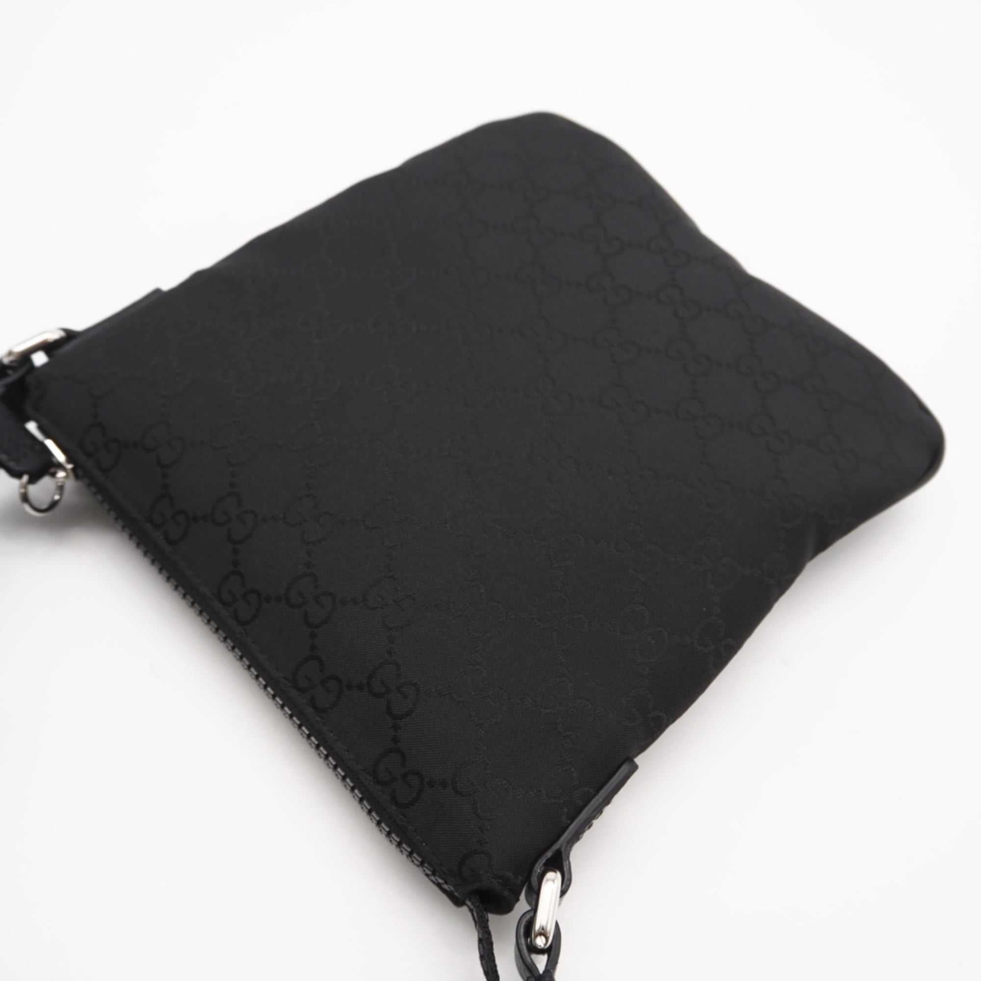 Gucci Black Gray Nylon Leather Shoulder Bag (Pre-Owned)
