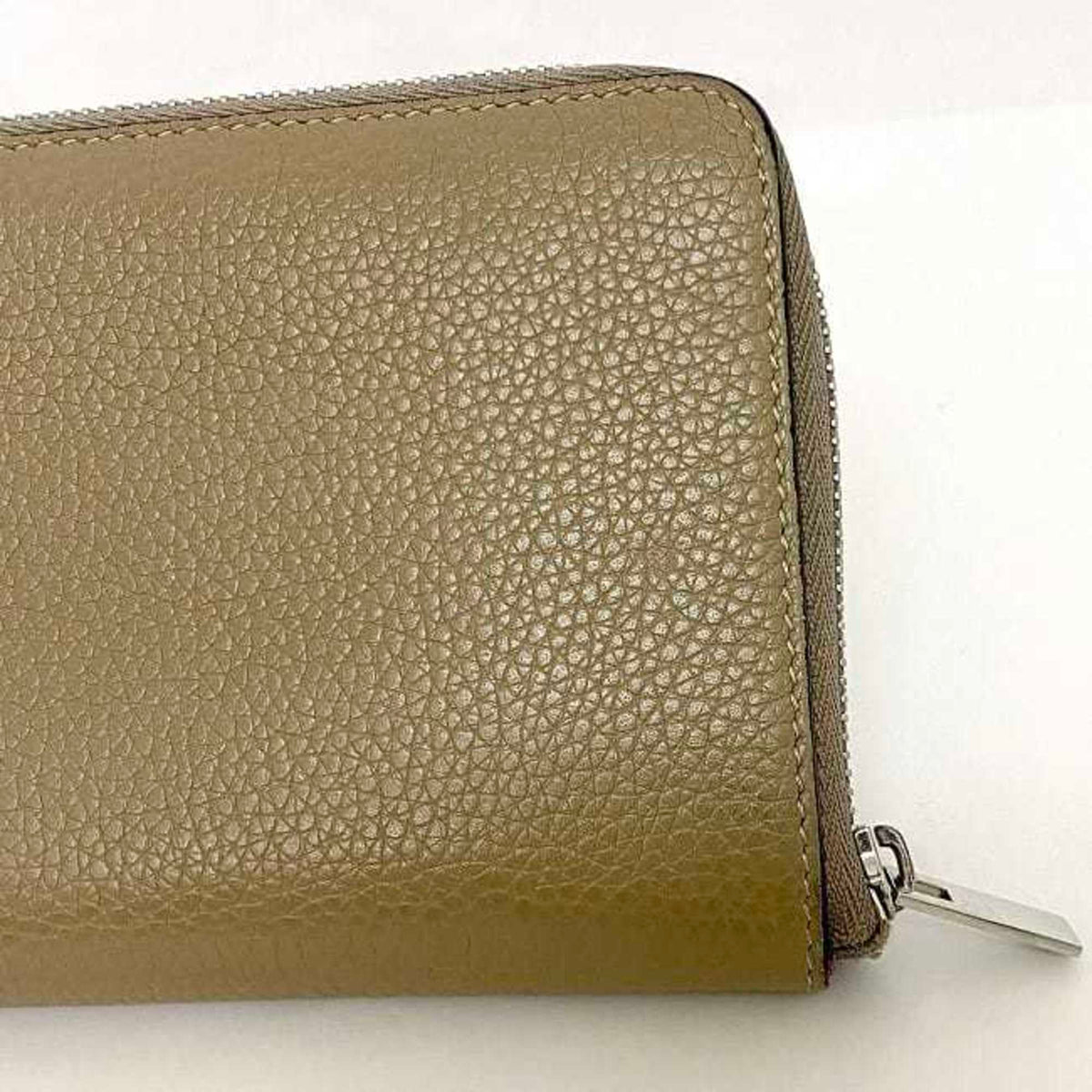 Celine Beige Leather Wallet (Bi-Fold) (Pre-Owned)