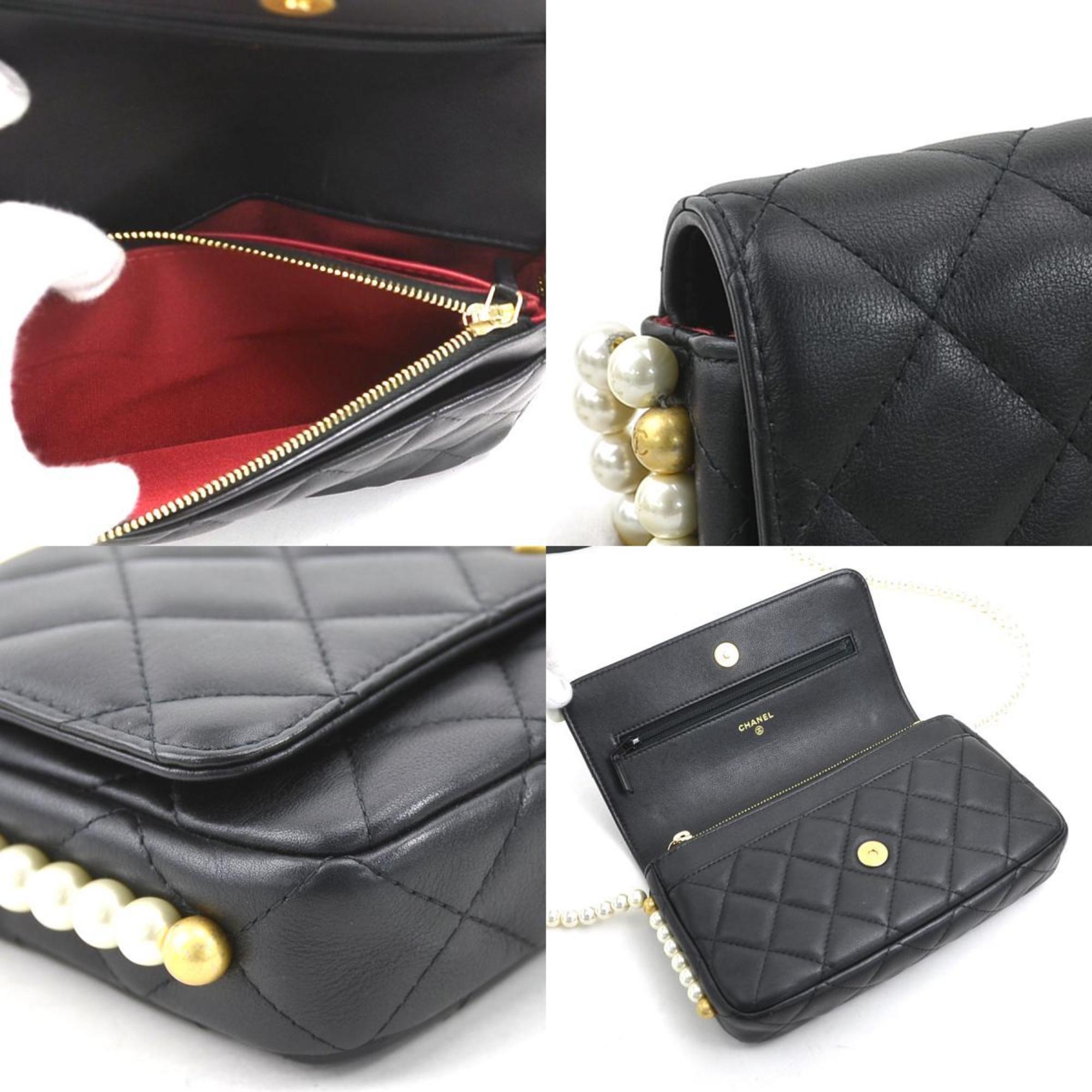 Chanel Black Artificial Pearl Leather Chain/Shoulder Wallet (Pre-Owned)