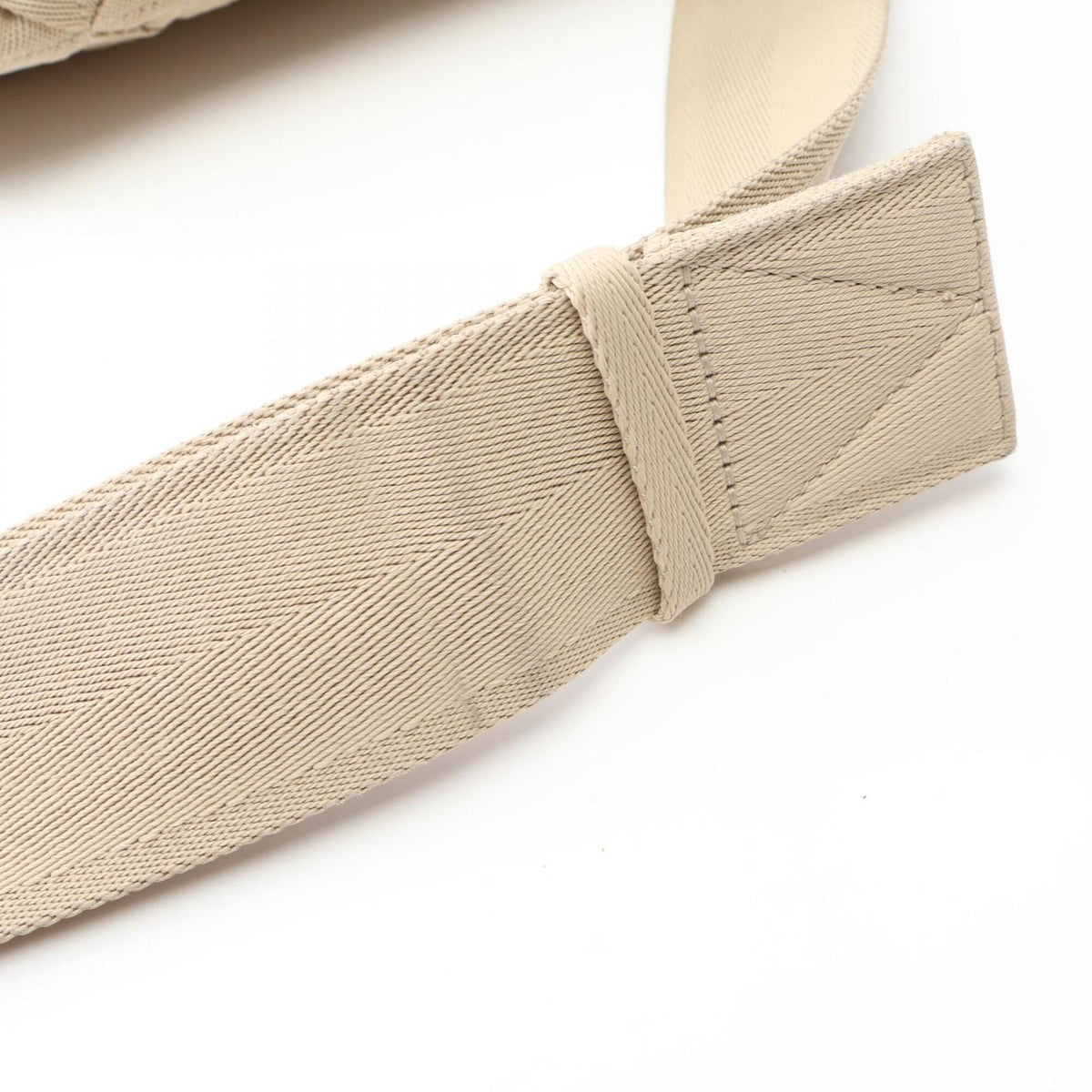 Bottega Veneta Beige Canvas Fanny Pack Handbag (Pre-Owned)