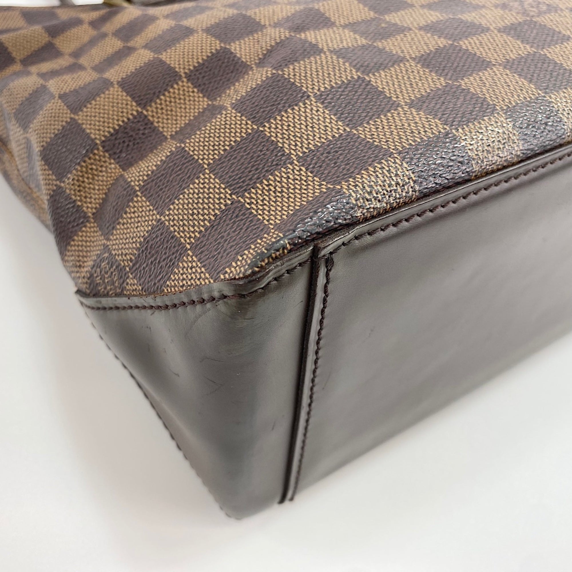 Louis Vuitton Brown Handbag (Pre-Owned)