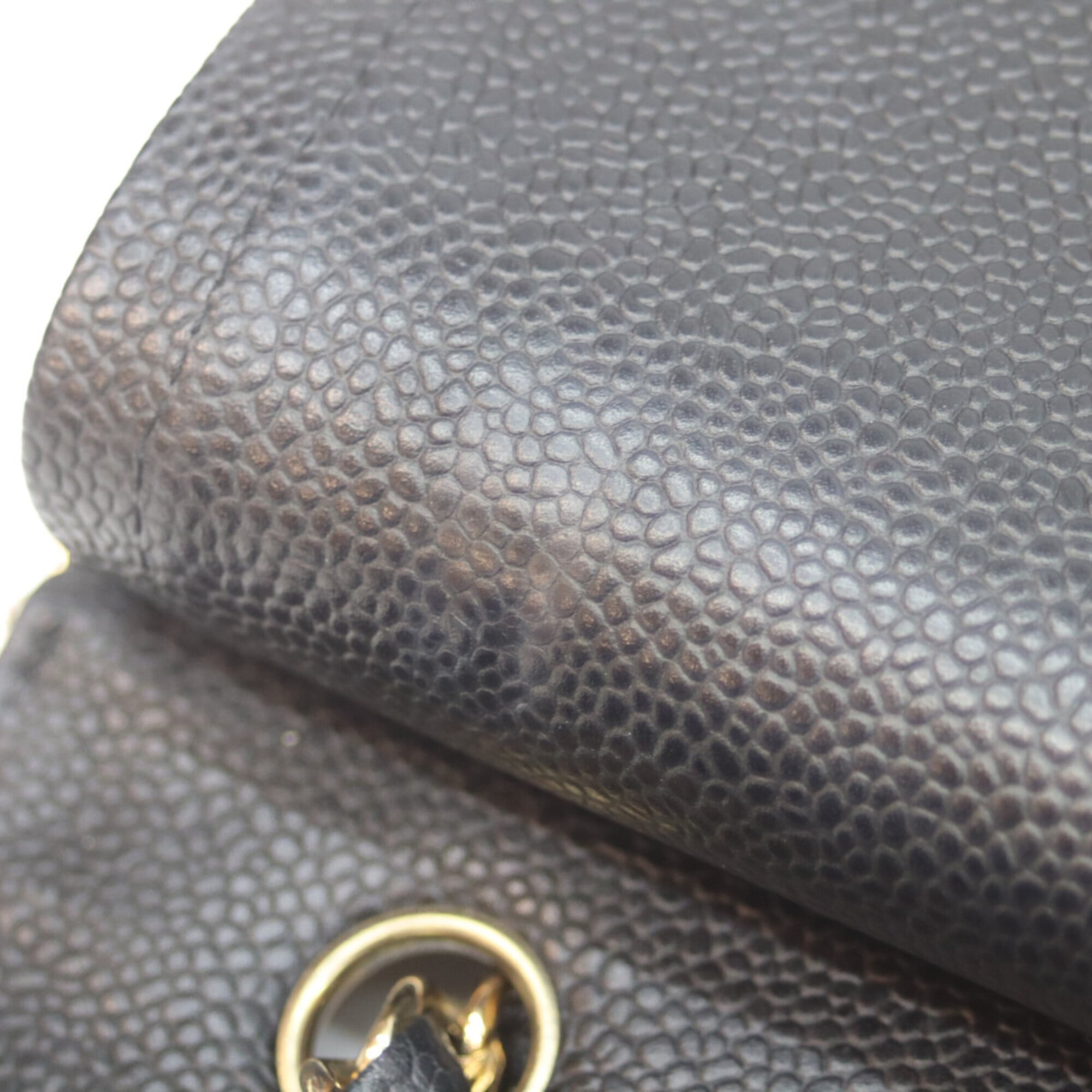 Chanel Black Grained Calfskin Shoulder Bag (Pre-Owned)