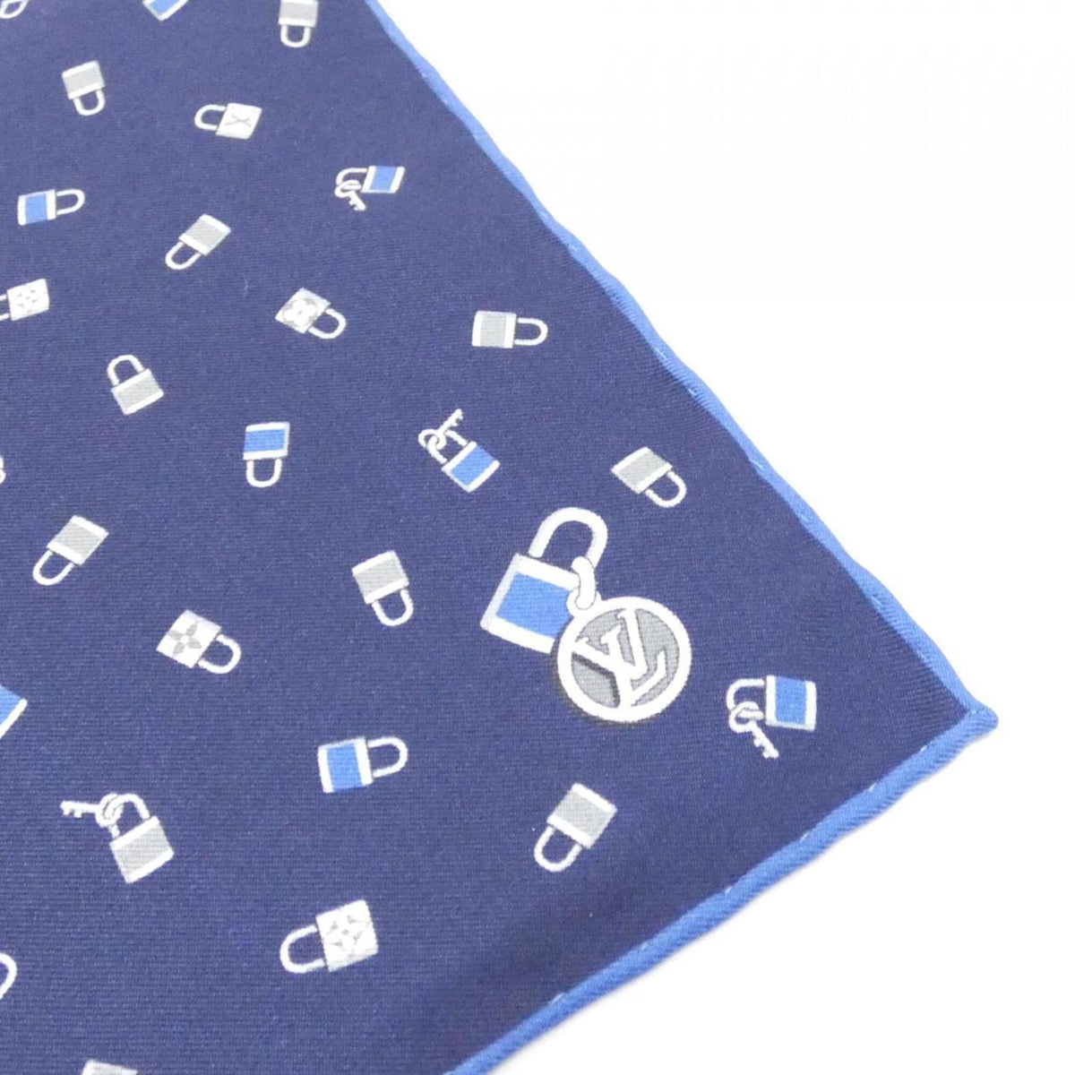 Louis Vuitton Navy Silk Pochette (Pre-Owned)