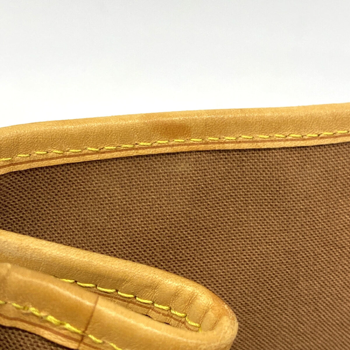 Louis Vuitton Brown Tote Bag (Pre-Owned)