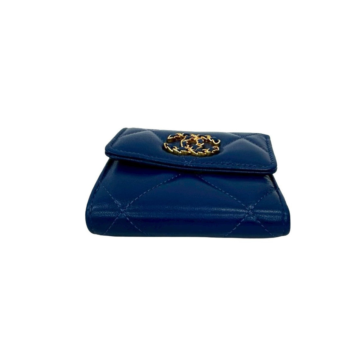 Chanel Blue Leather Wallet (Bi-Fold) (Pre-Owned)