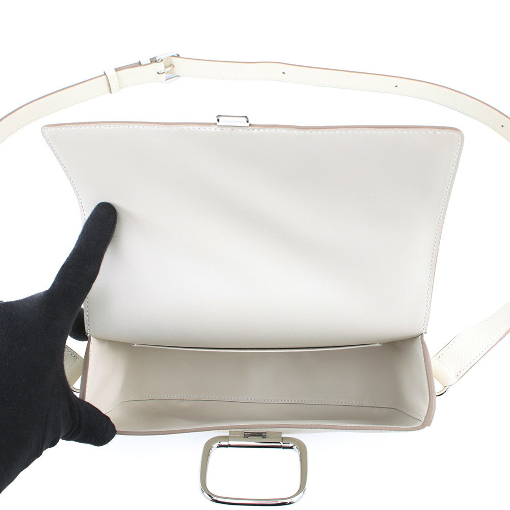Hermes White Epsom Leather Handbag (Pre-Owned)