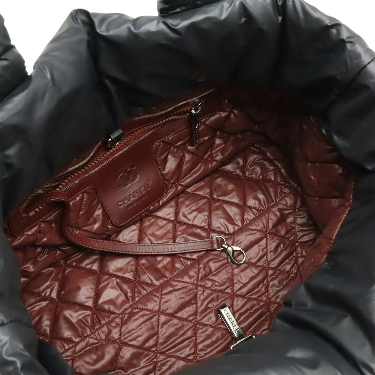 Chanel Black Nylon Leather Handbag Tote Bag (Pre-Owned)