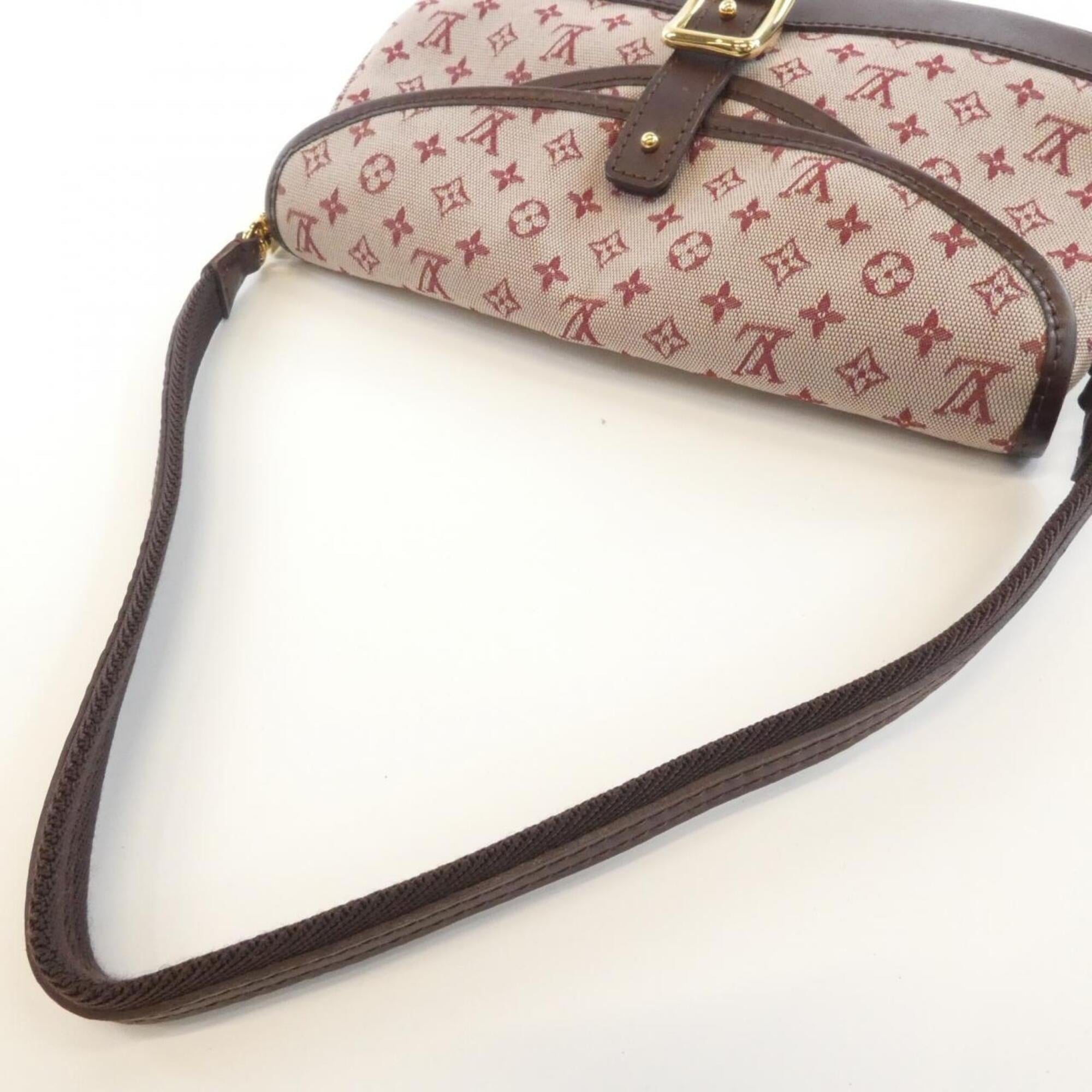 Louis Vuitton Red Color Canvas Shoulder Bag (Pre-Owned)