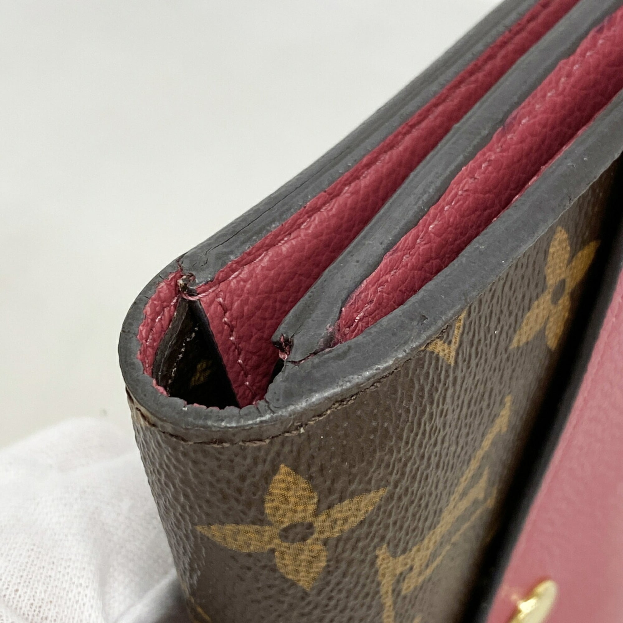 Louis Vuitton Brown Grape Wallet (Bi-Fold) (Pre-Owned)