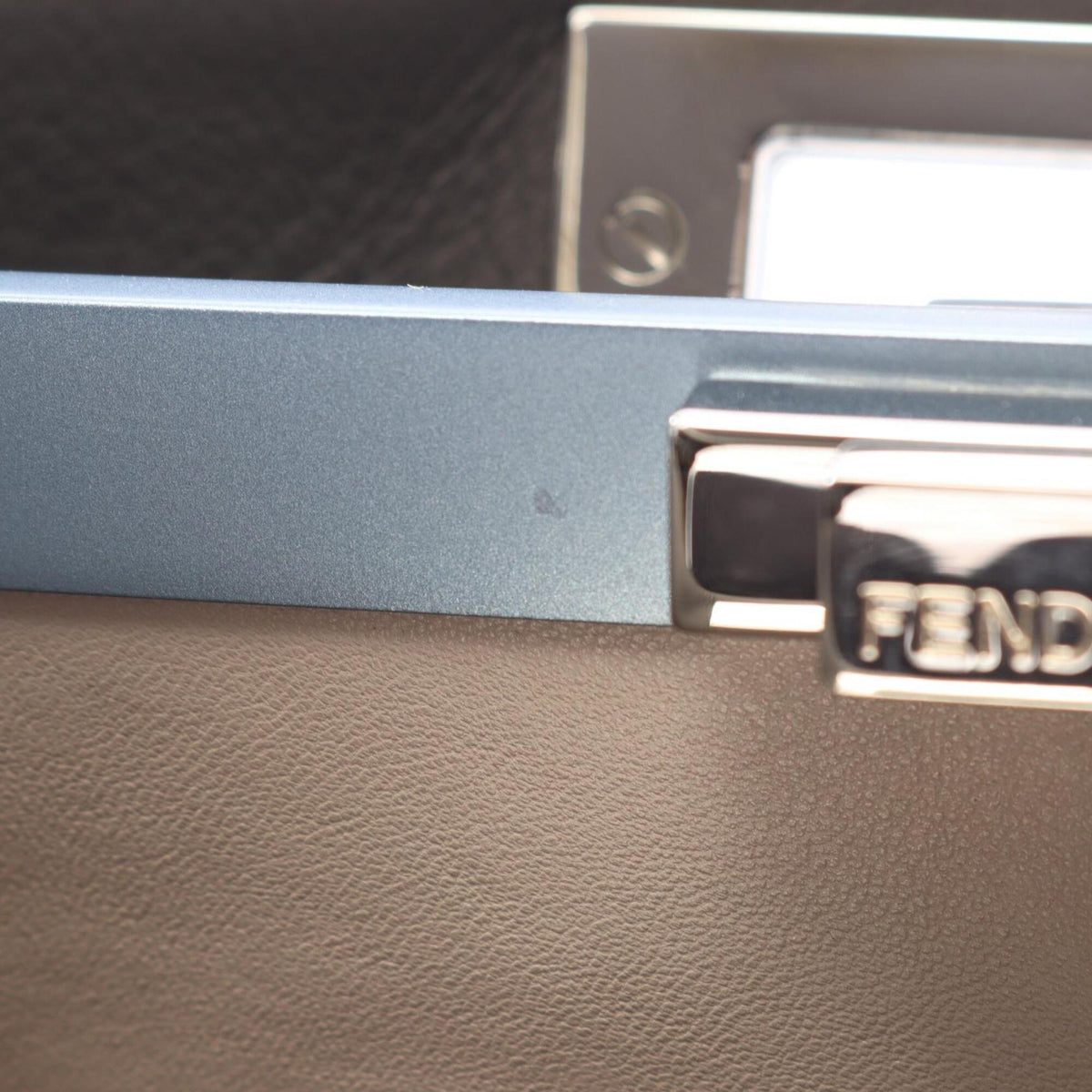 Fendi Peekaboo Gray Leather Handbag (Pre-Owned)