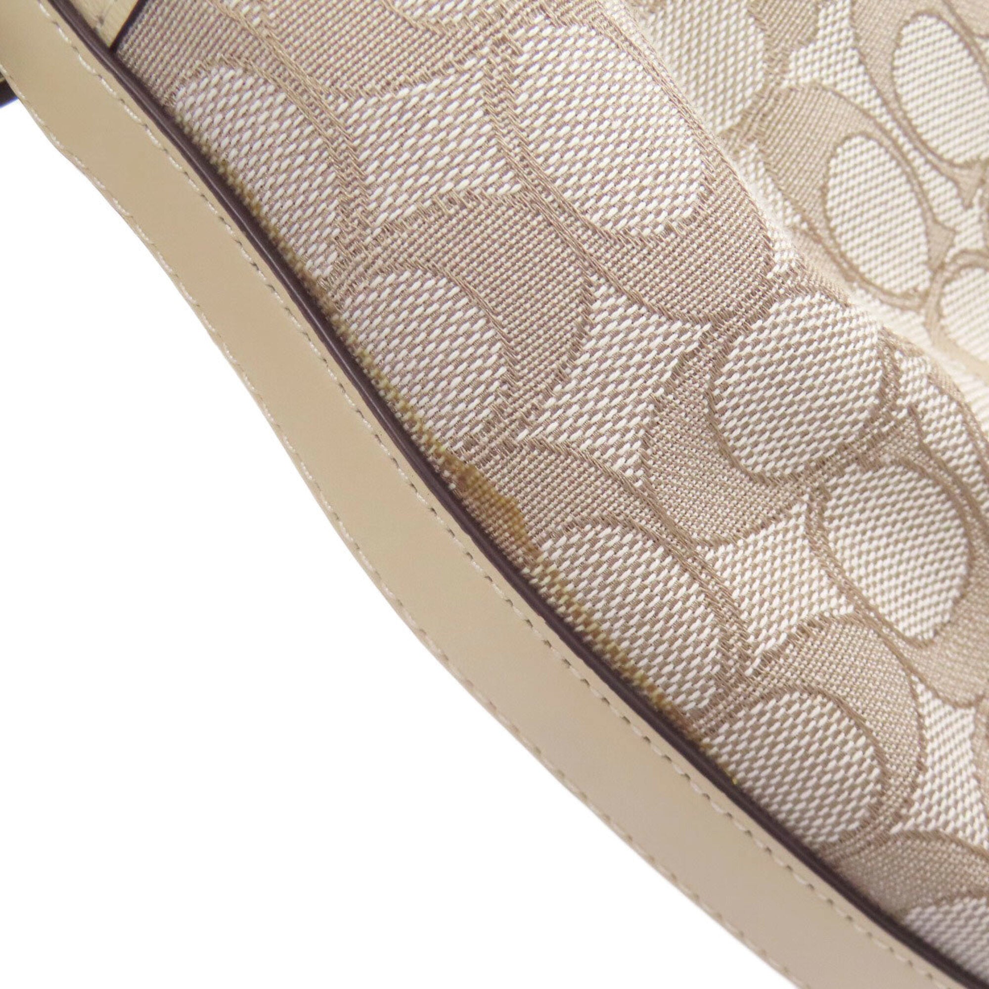 Coach Beige Canvas Handbag (Pre-Owned)