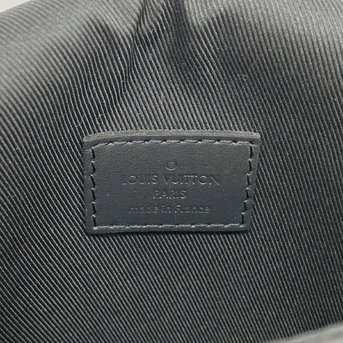Louis Vuitton Black Shoulder Bag (Pre-Owned)