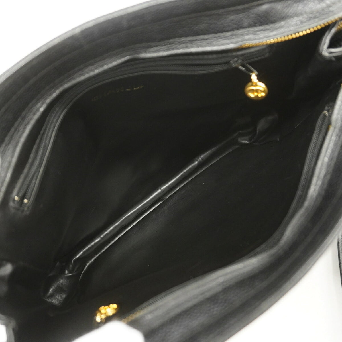 Chanel Black Grained Calfskin Tote Bag (Pre-Owned)