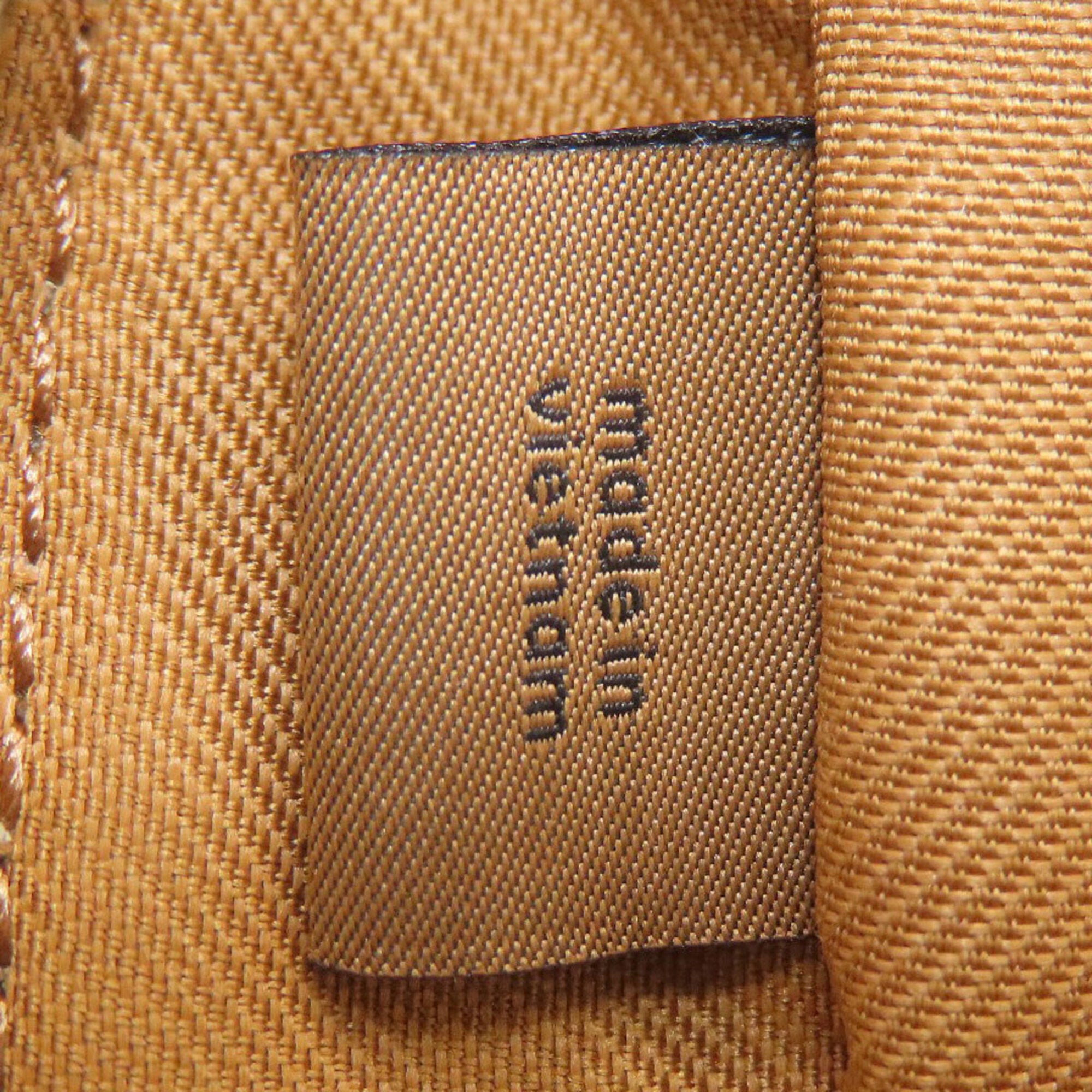 Coach White Leather Shoulder Bag (Pre-Owned)