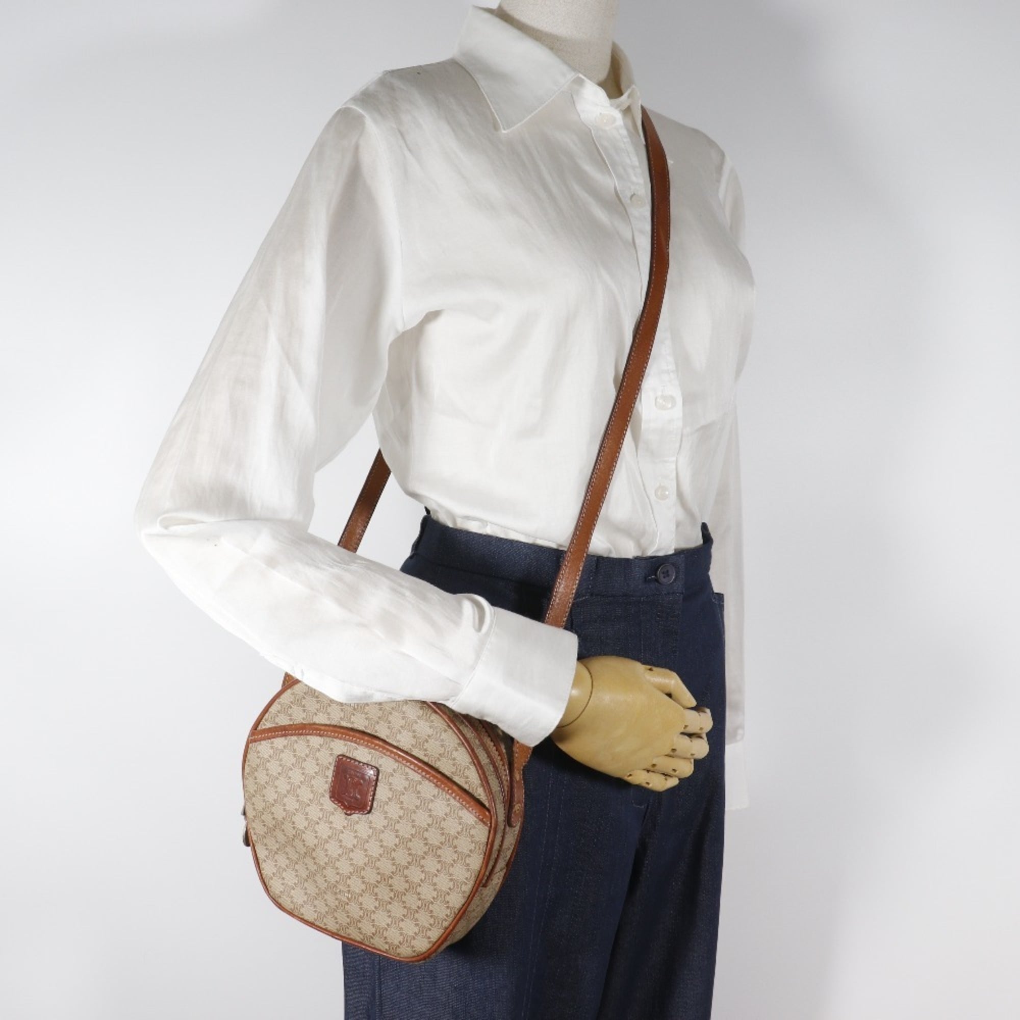 Celine Beige Pvc Shoulder Bag (Pre-Owned)