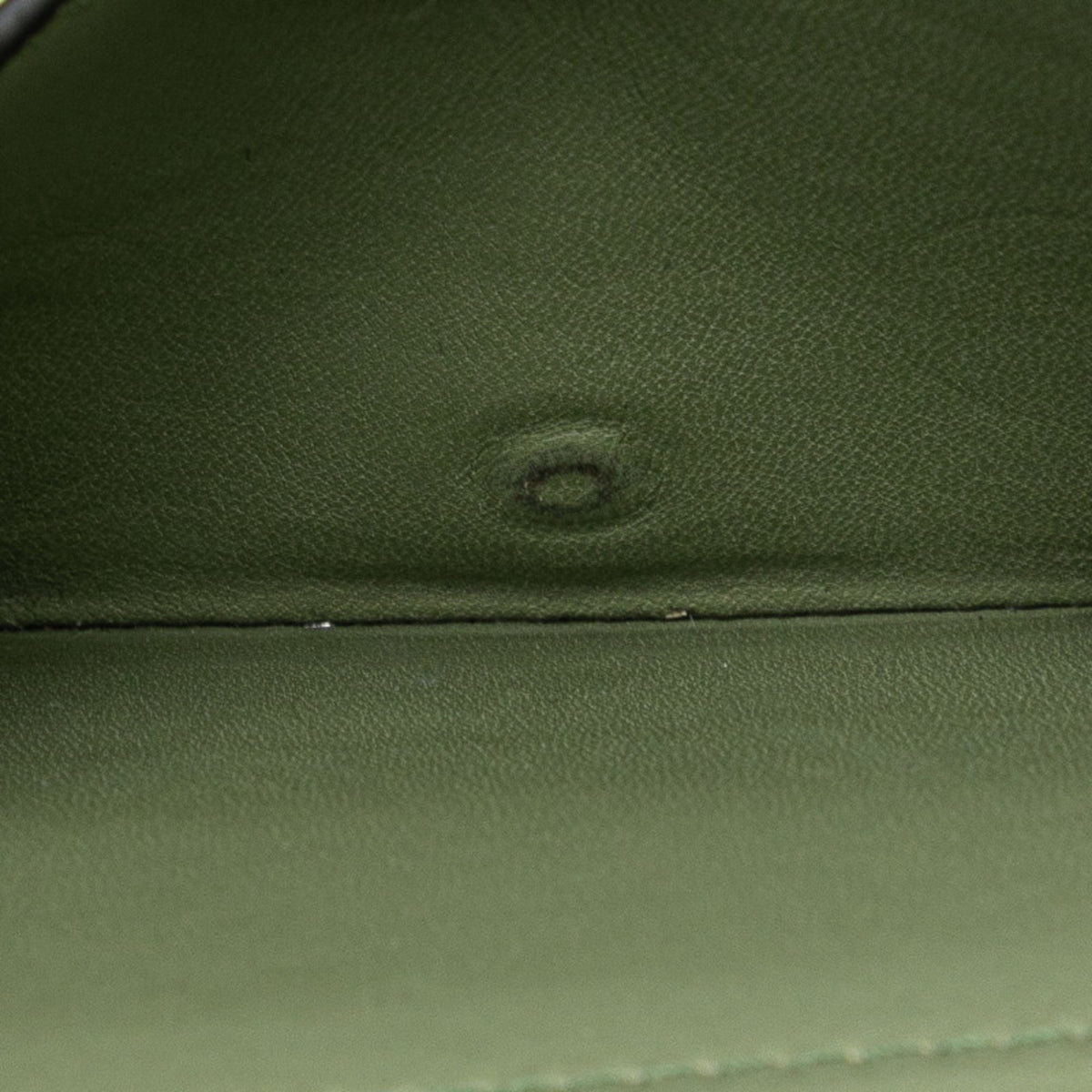 Loewe Green Leather Wallet (Tri-Fold) (Pre-Owned)