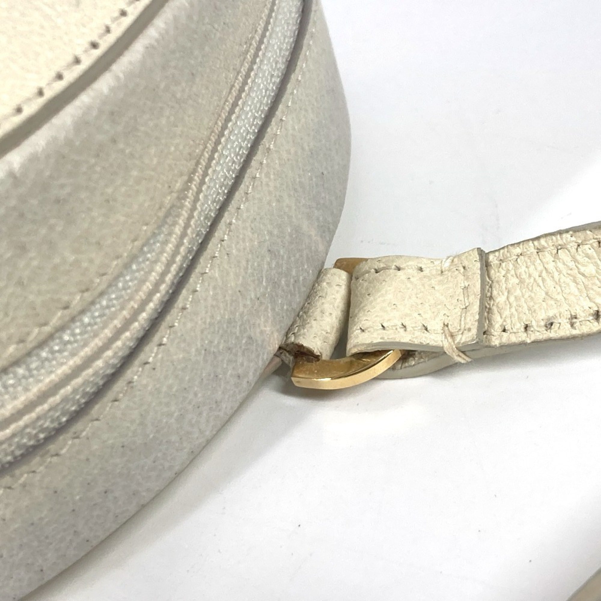 Bvlgari Beige Leather Pochette Shoulder Bag (Pre-Owned)