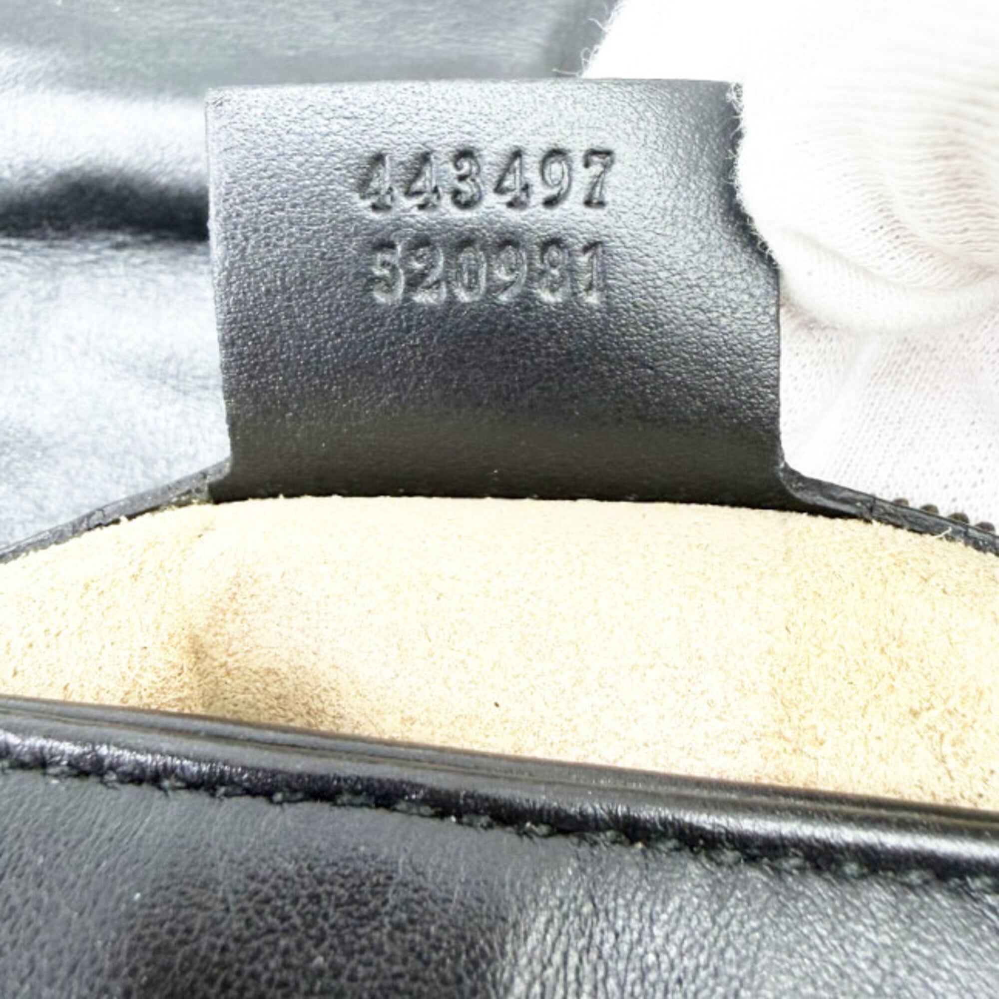 Gucci Black Leather Shoulder Bag (Pre-Owned)