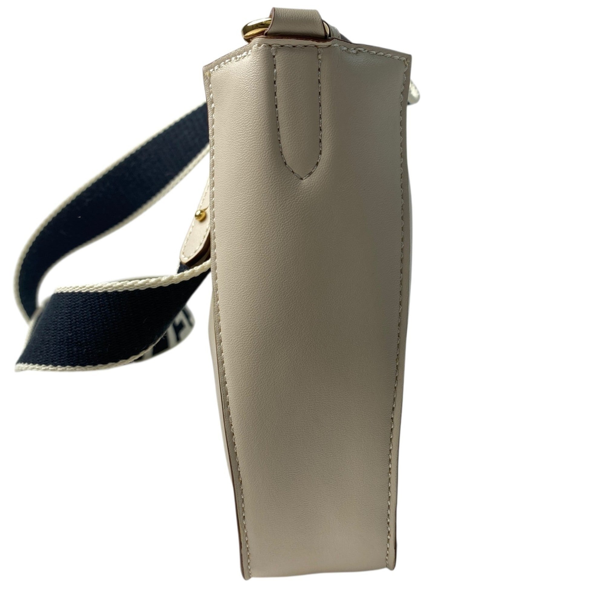 Stella Mccartney Shoulder Bag (Pre-Owned)