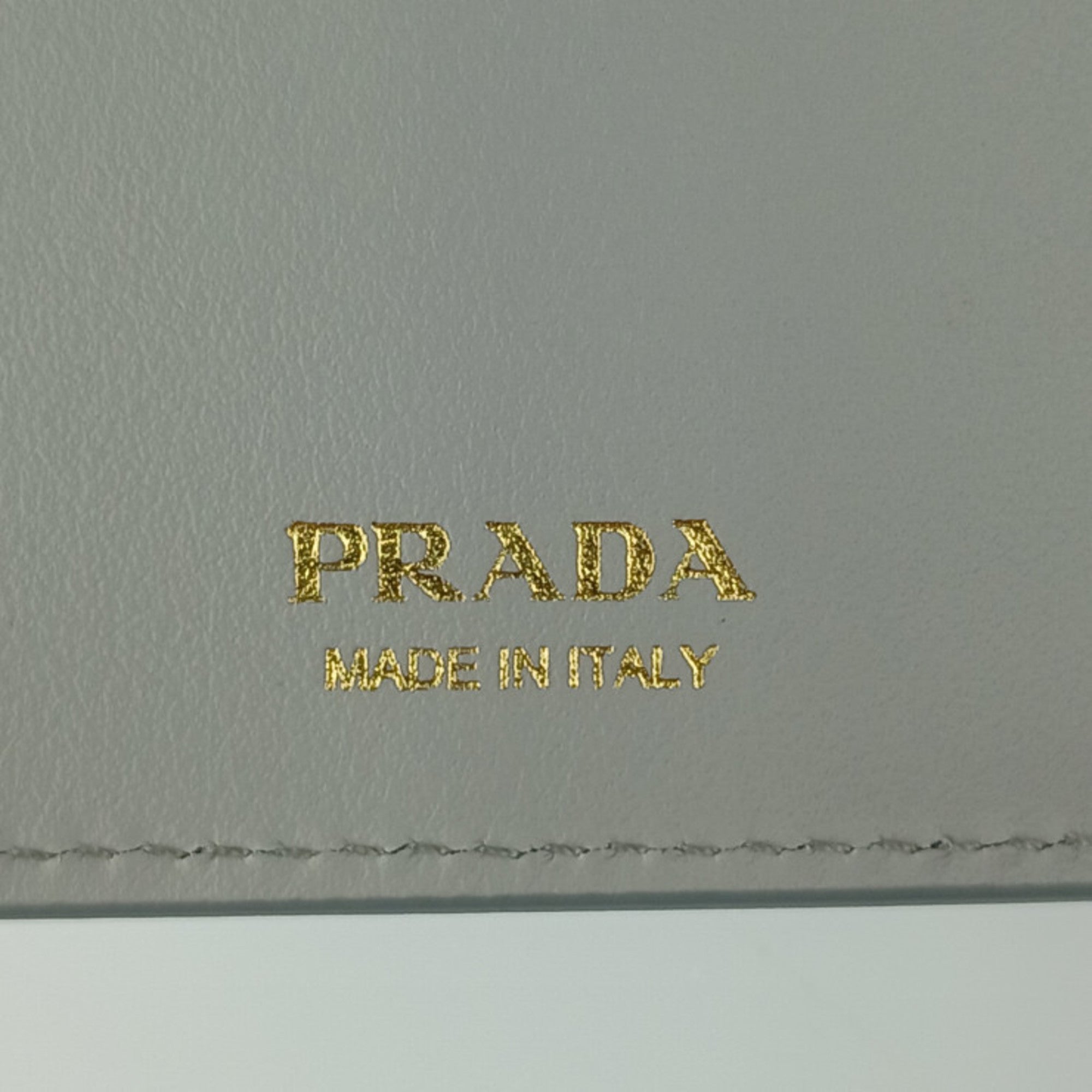 Prada Light Gray Leather Long Wallet (Bi-Fold) (Pre-Owned)