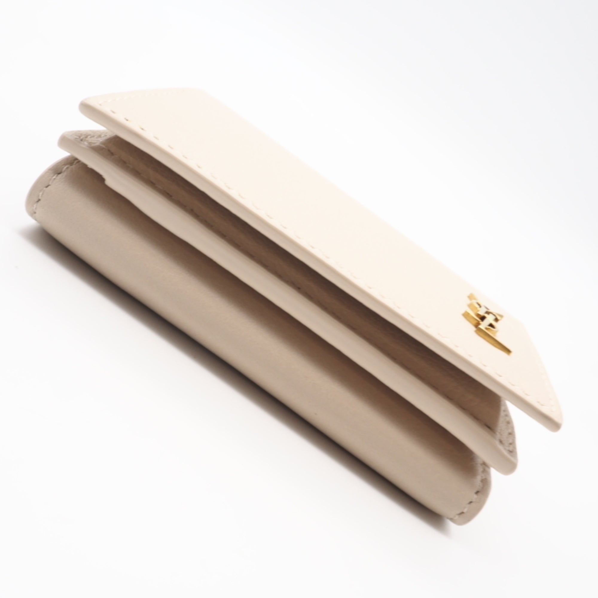 Yves Saint Laurent Beige Leather Wallet (Tri-Fold) (Pre-Owned)