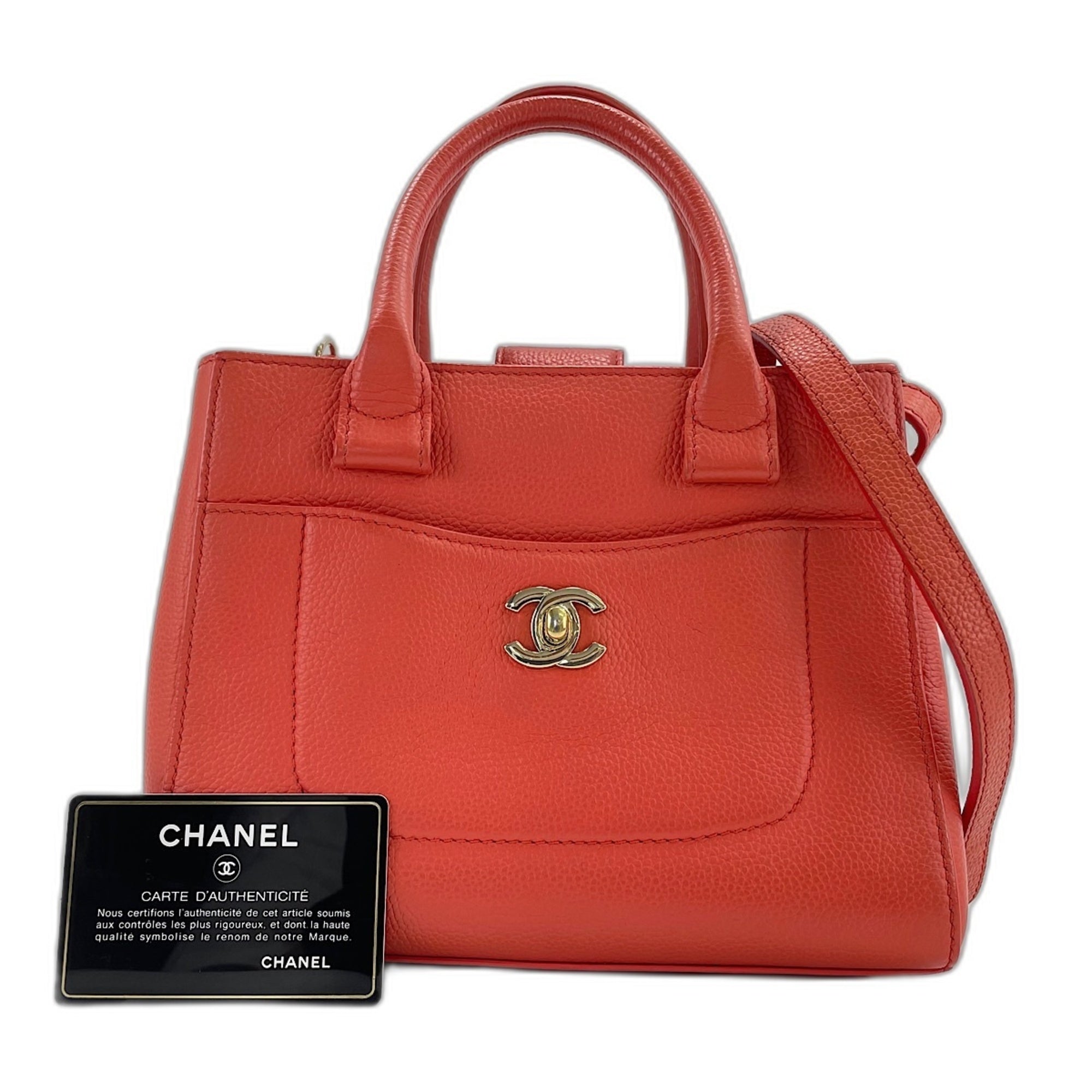 Chanel Red Color Handbag (Pre-Owned)