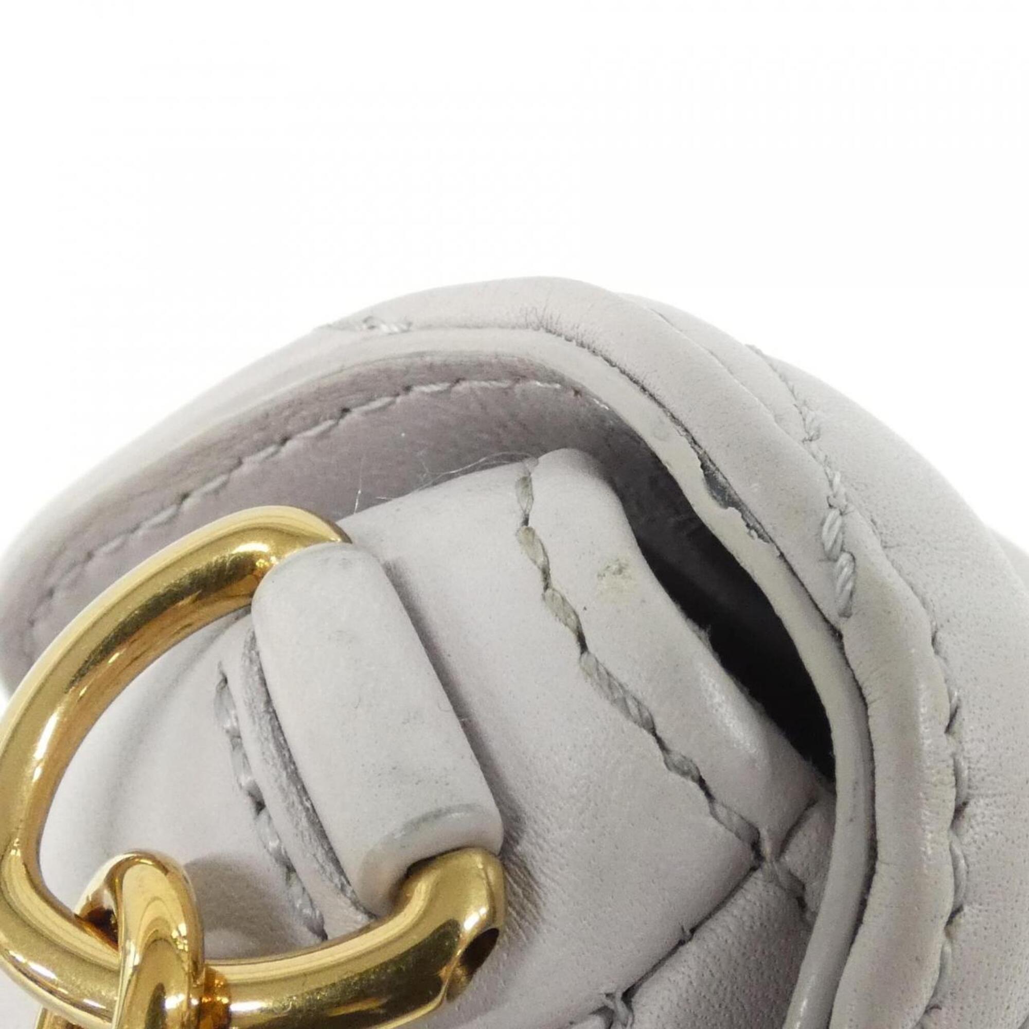 Louis Vuitton Gray Leather Shoulder Bag (Pre-Owned)