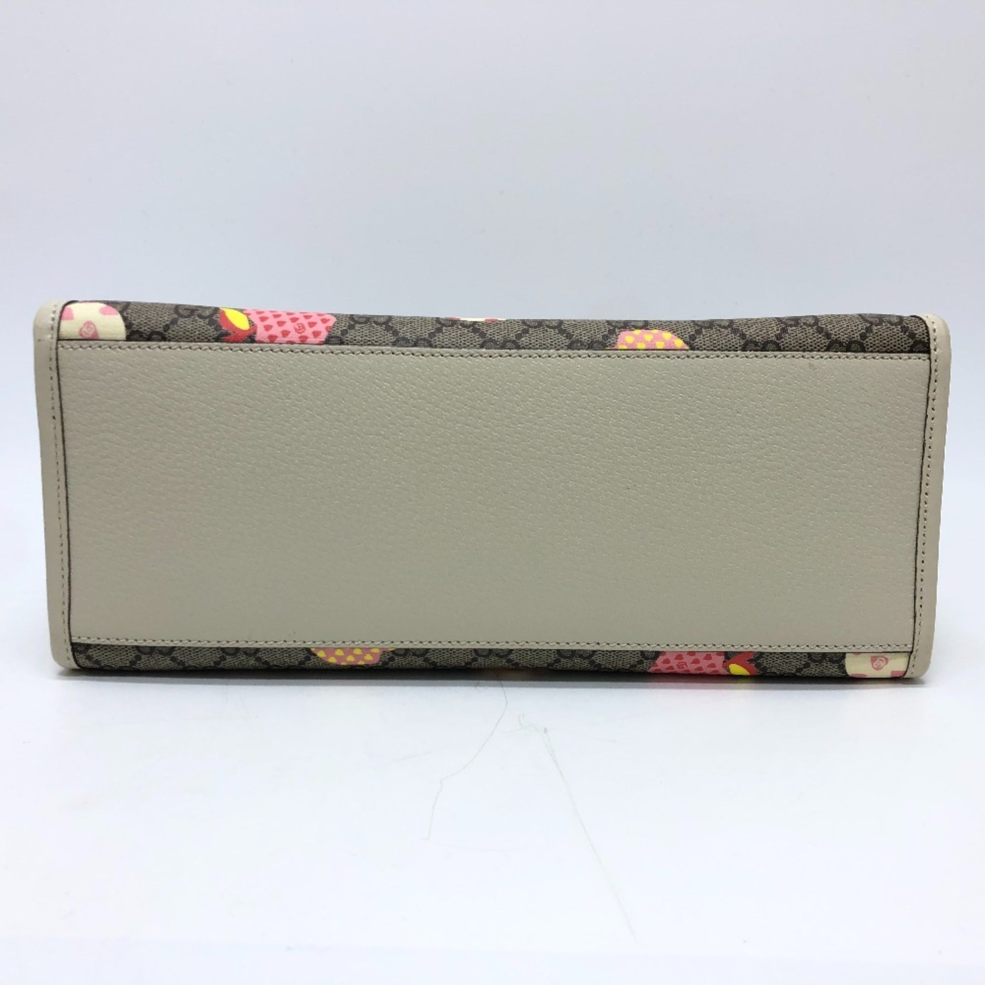 Gucci Beige Gg Supreme Handbag (Pre-Owned)