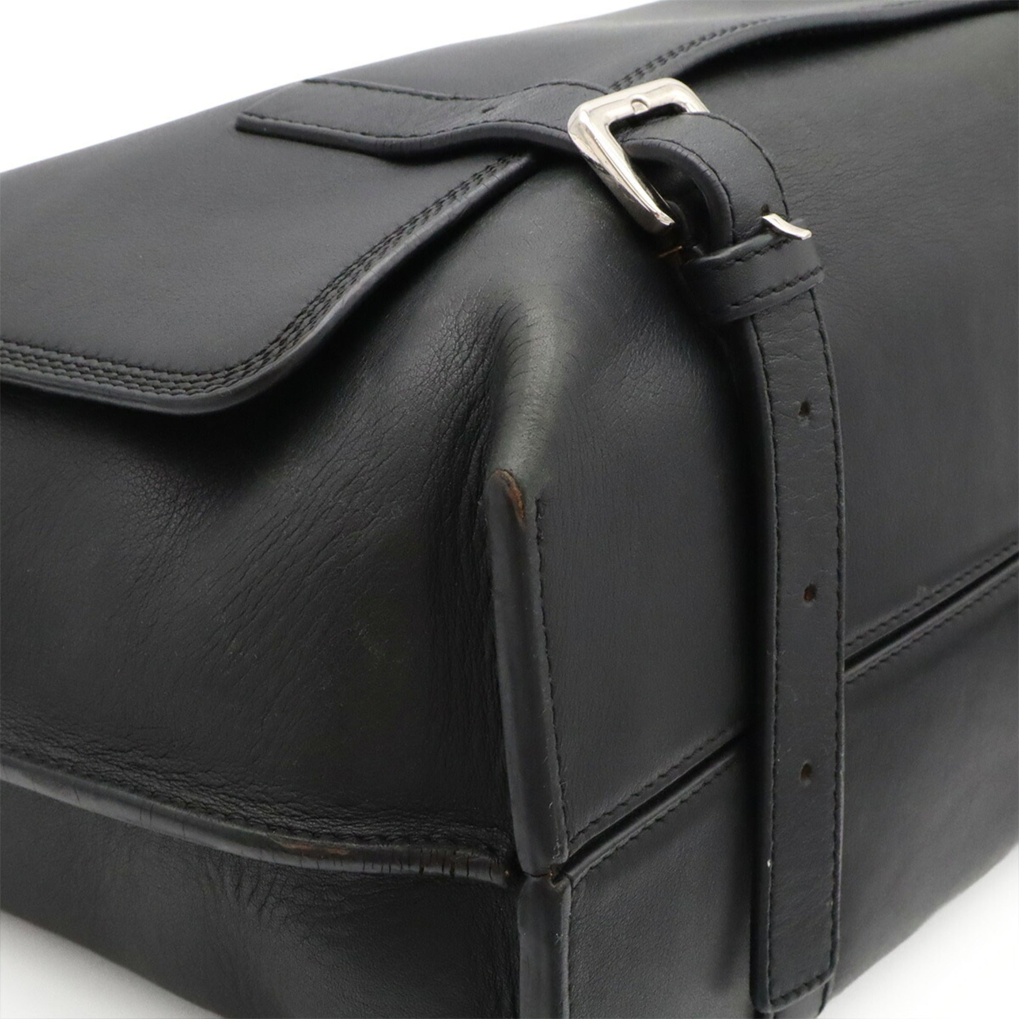 Loewe Black Canvas Shoulder Bag (Pre-Owned)