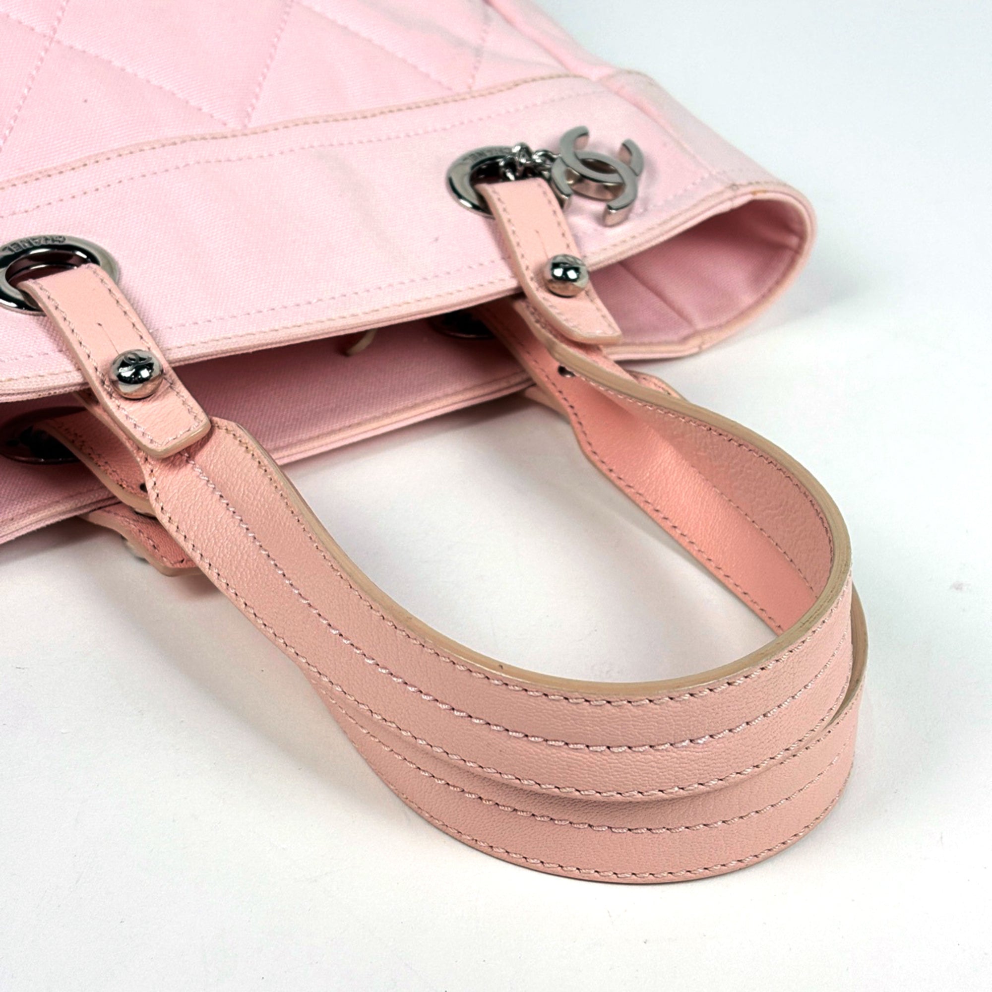 Chanel Pink Canvas Leather Tote Bag (Pre-Owned)