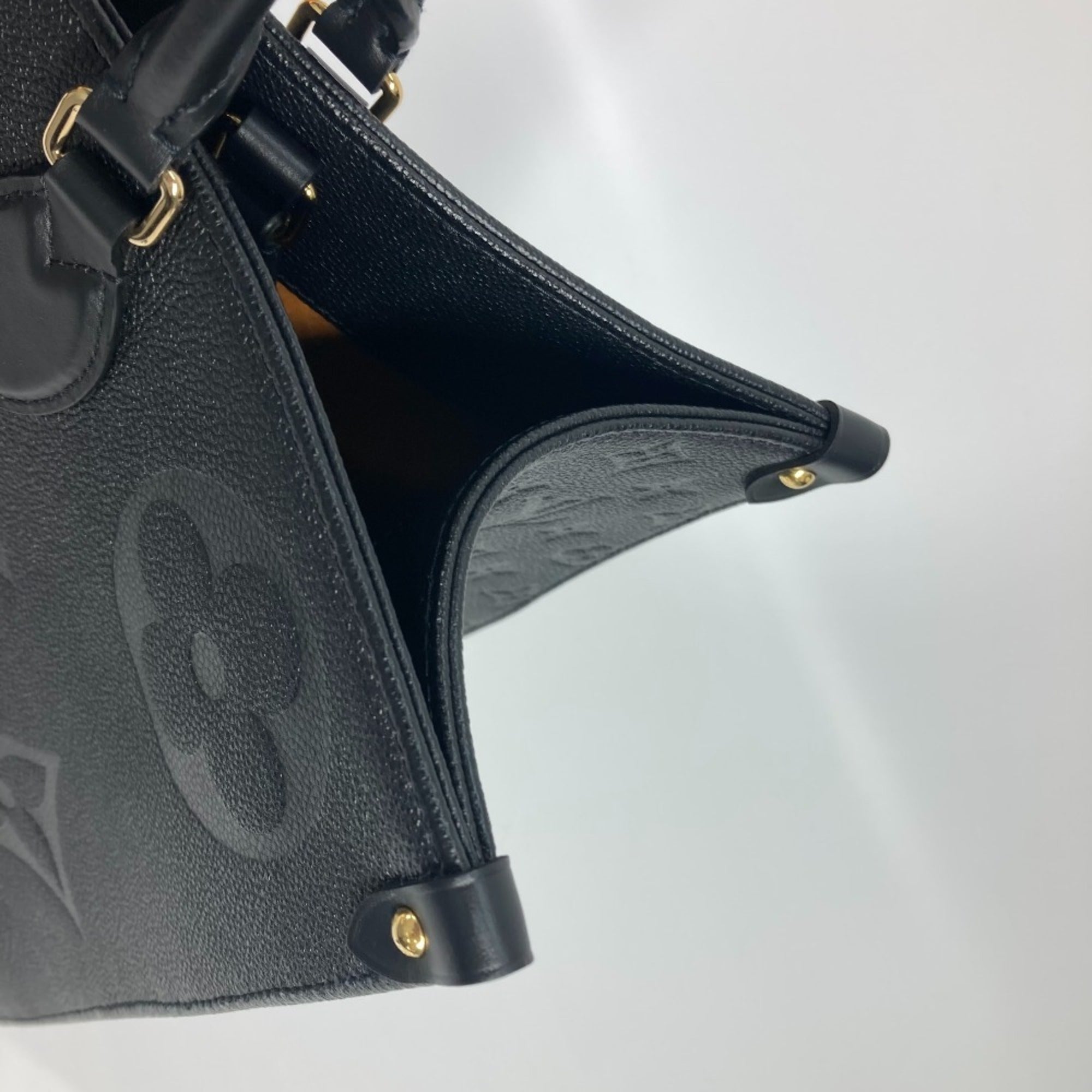 Louis Vuitton Monogram Empreinte Black Monogram Empreinte Shoulder Bag Tote Bag (Pre-Owned)