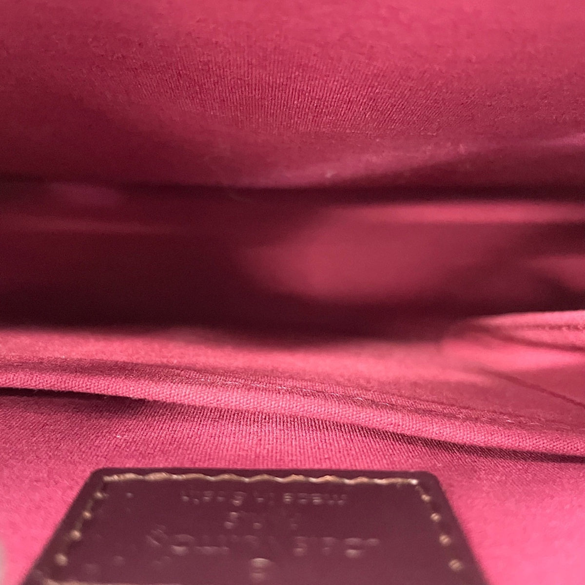 Louis Vuitton Brown Shoulder Bag (Pre-Owned)