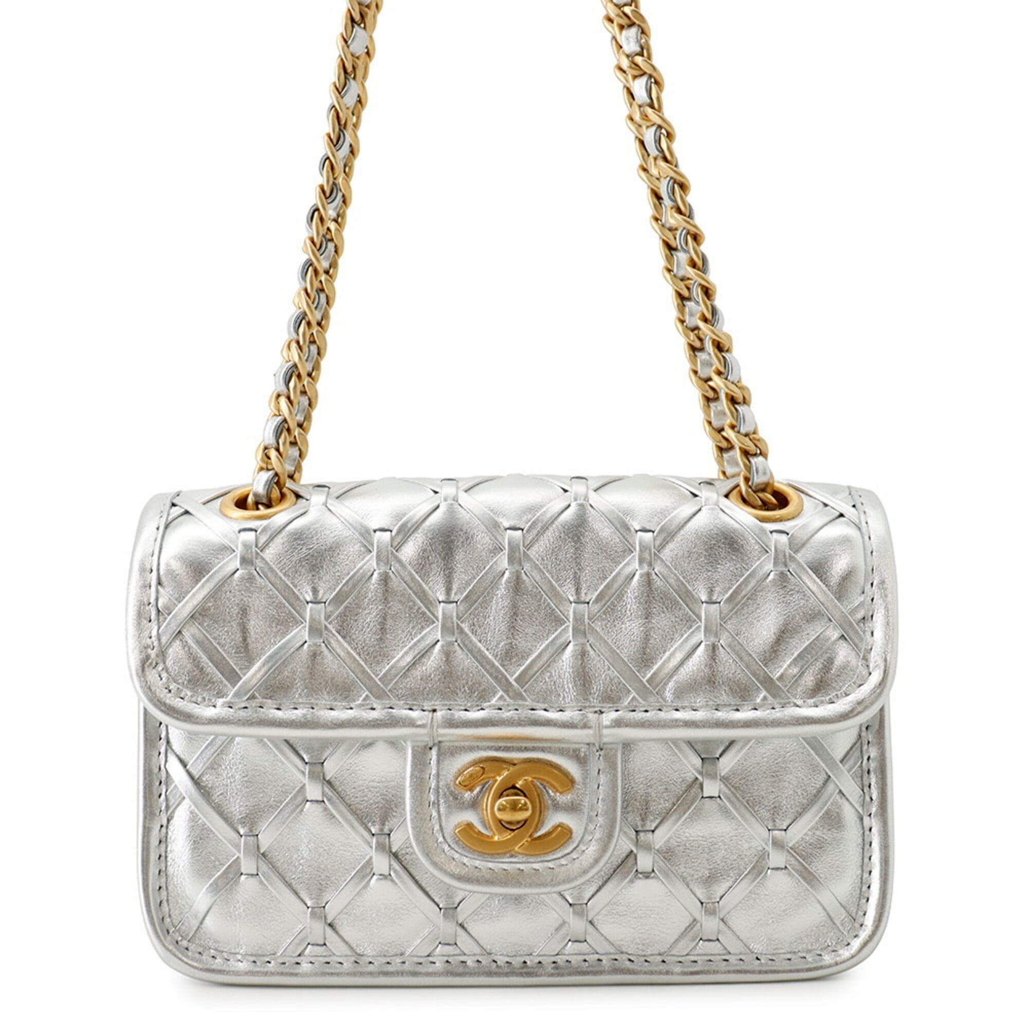Chanel Metallic Silver Leather Handbag Shoulder Bag (Pre-Owned)