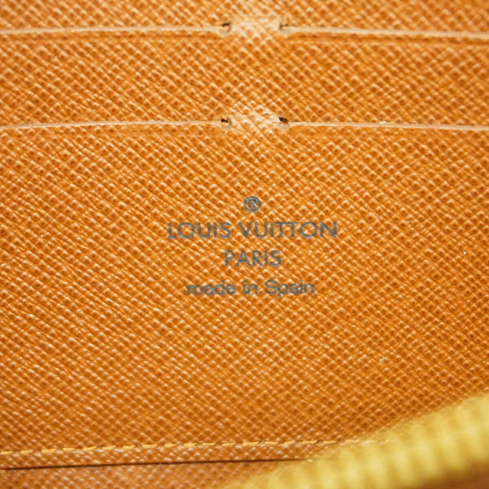 Louis Vuitton Brown Long Wallet (Bi-Fold) (Pre-Owned)