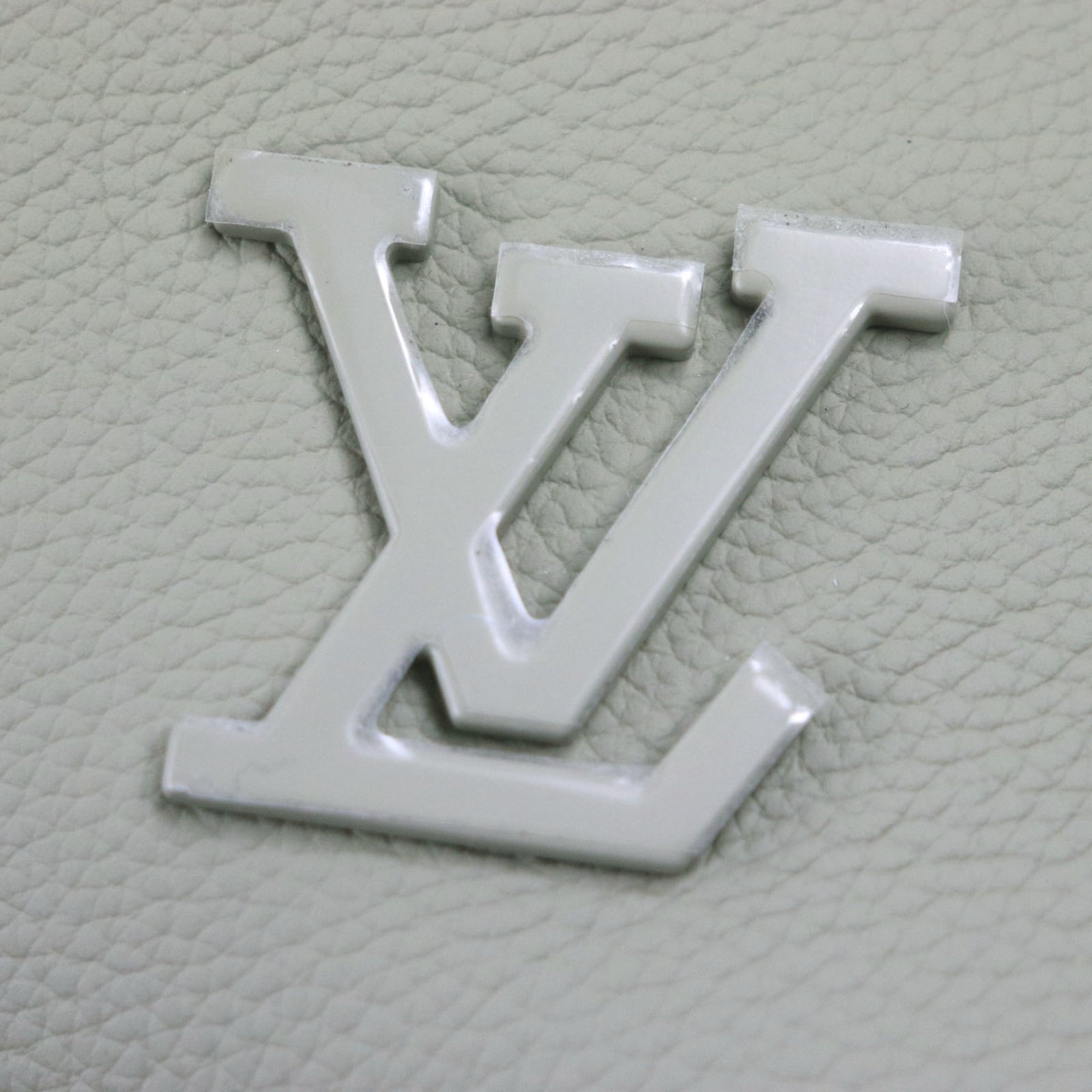 Louis Vuitton Tote Bag (Pre-Owned)