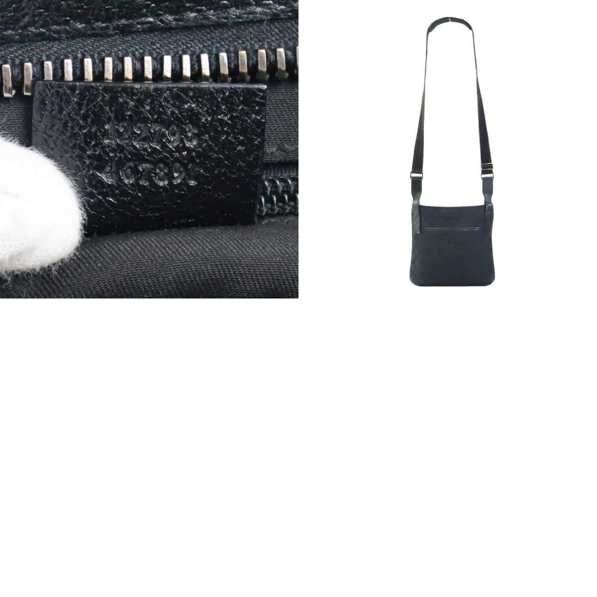 Gucci Black Gg Canvas Shoulder Bag (Pre-Owned)