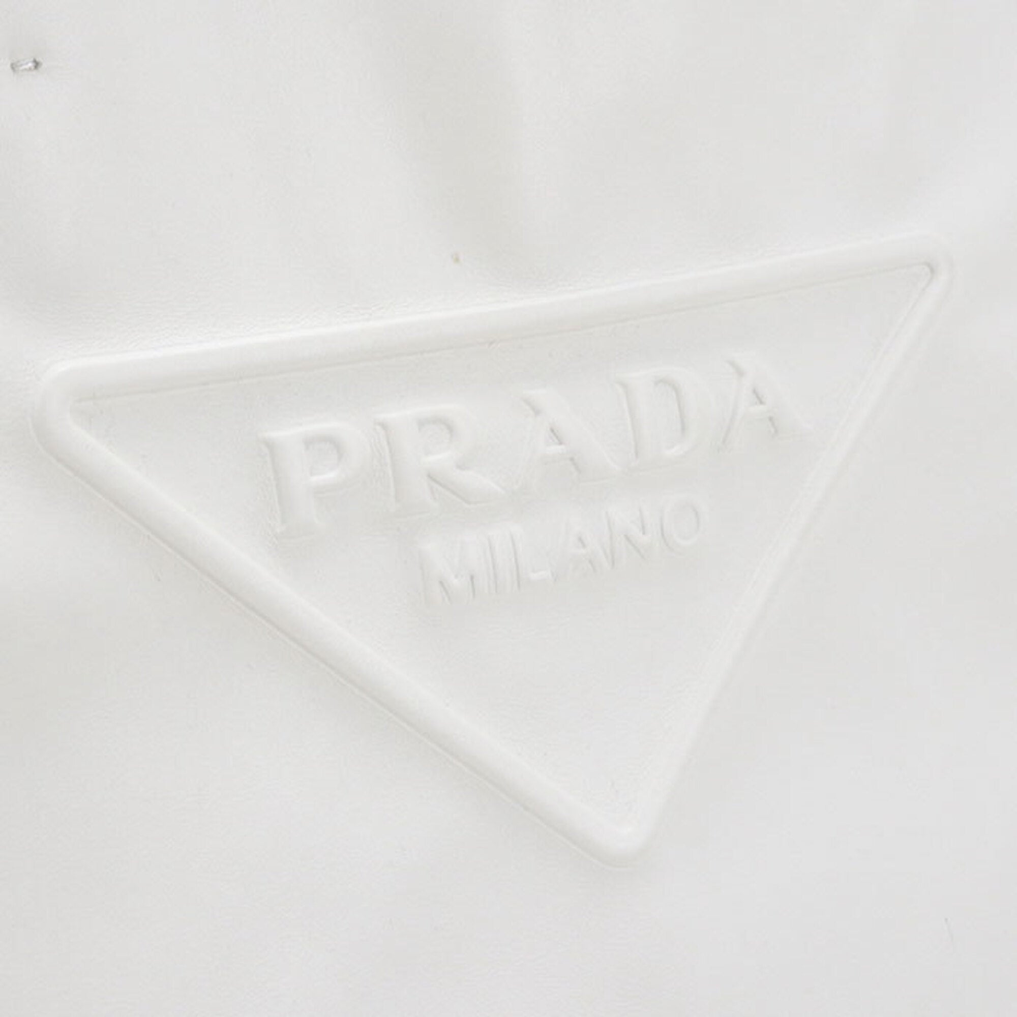 Prada White Leather Tote Bag (Pre-Owned)