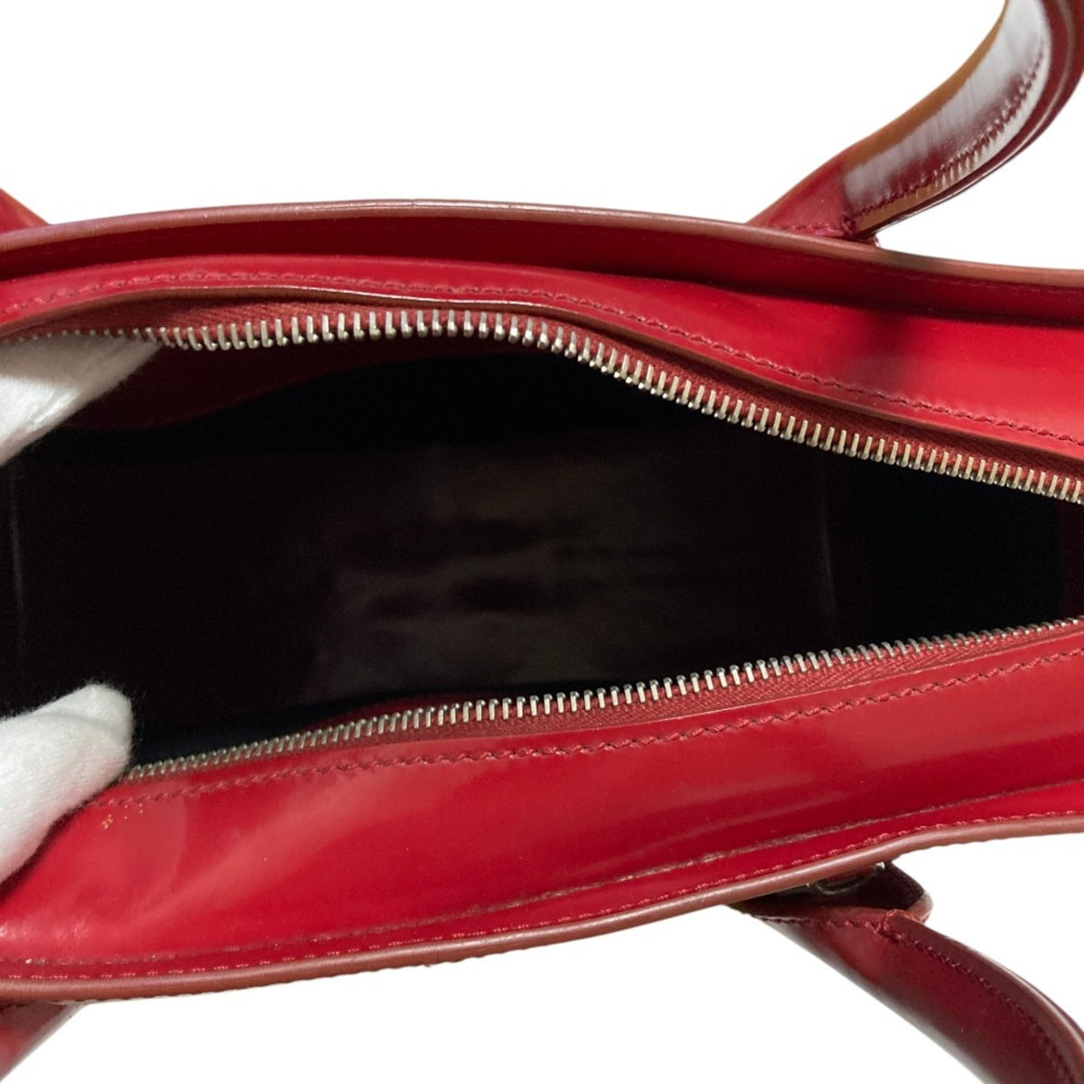 Tod's Red Color Leather Handbag Shoulder Bag (Pre-Owned)