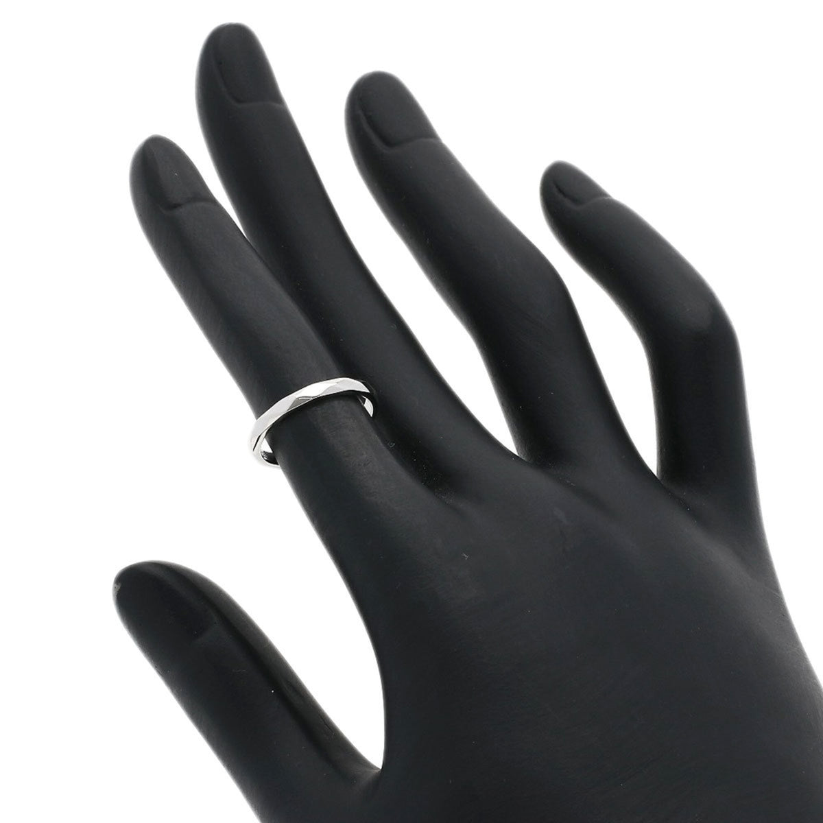 Boucheron Platinum 950 Band Ring (Pre-Owned)