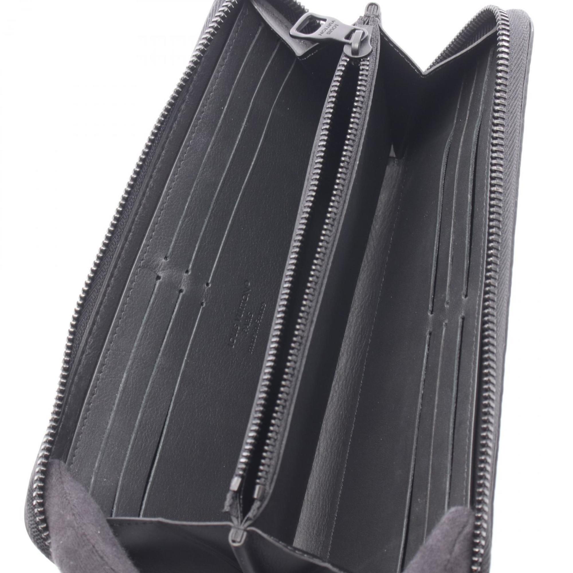 Louis Vuitton Black Noir Leather Long Wallet (Bi-Fold) (Pre-Owned)