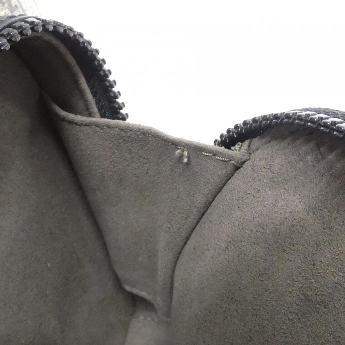 Gucci Beige Black Gg Supreme Backpack (Pre-Owned)