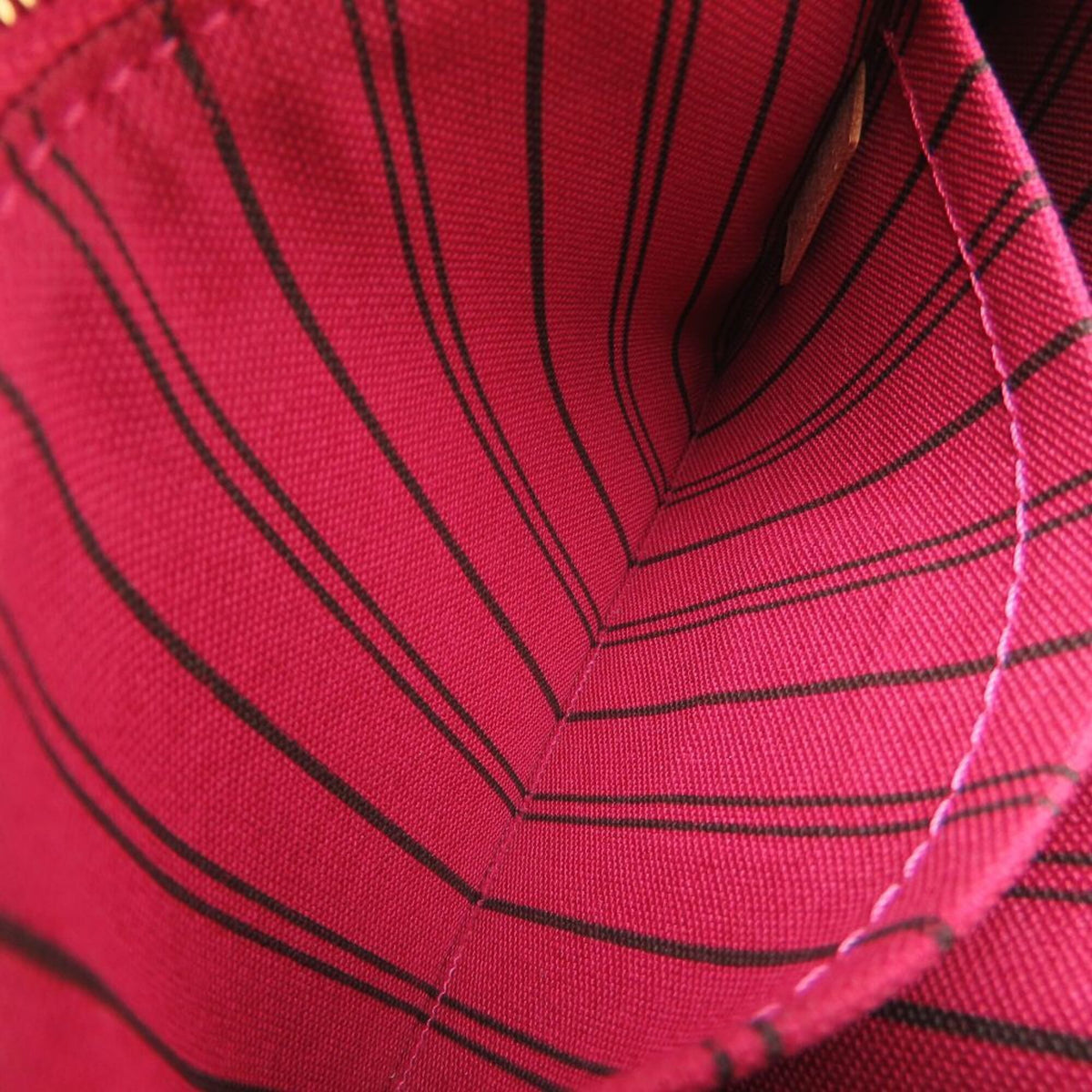 Louis Vuitton Monogram Brown Fuchsia Monogram Tote Bag (Pre-Owned)