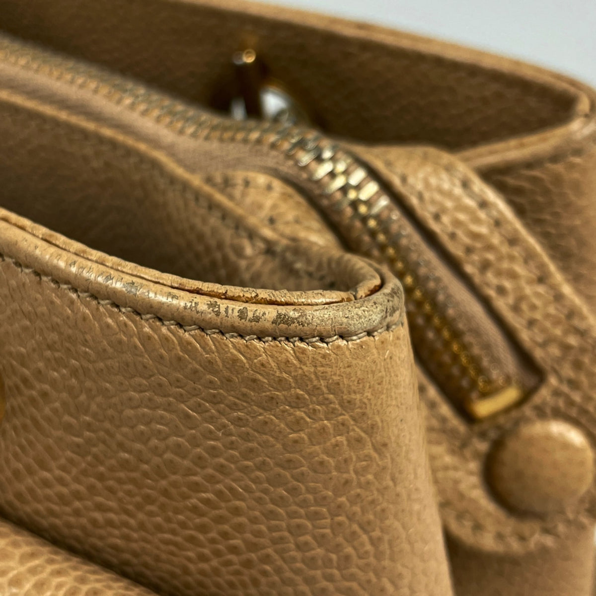 Chanel Beige Grained Calfskin Tote Bag (Pre-Owned)
