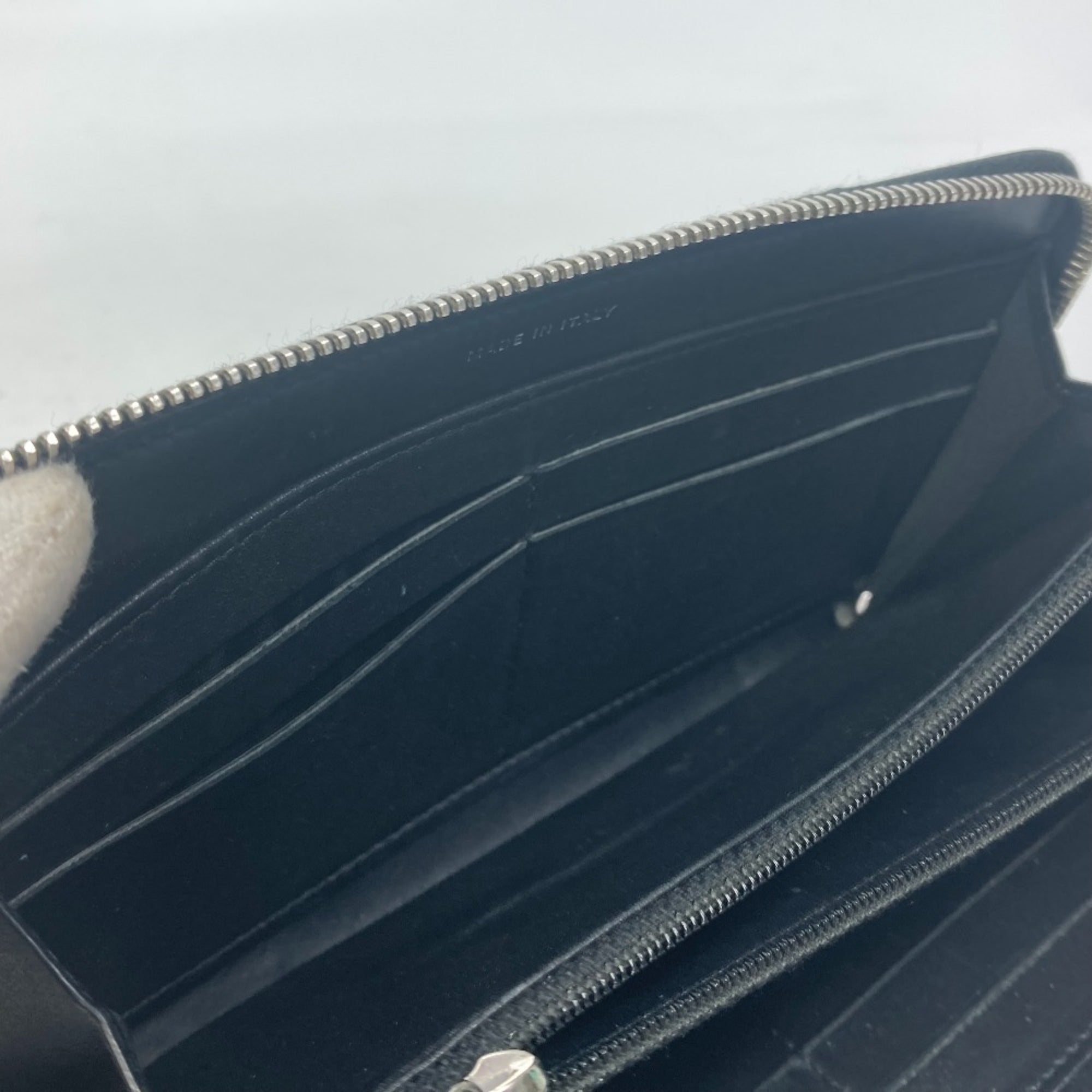 Chanel Black Leather Long Wallet (Bi-Fold) (Pre-Owned)